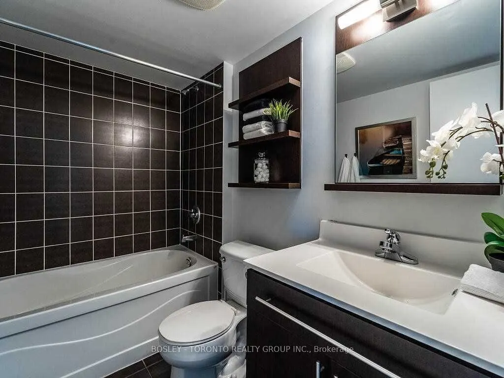 80 Western Battery Road, #1002