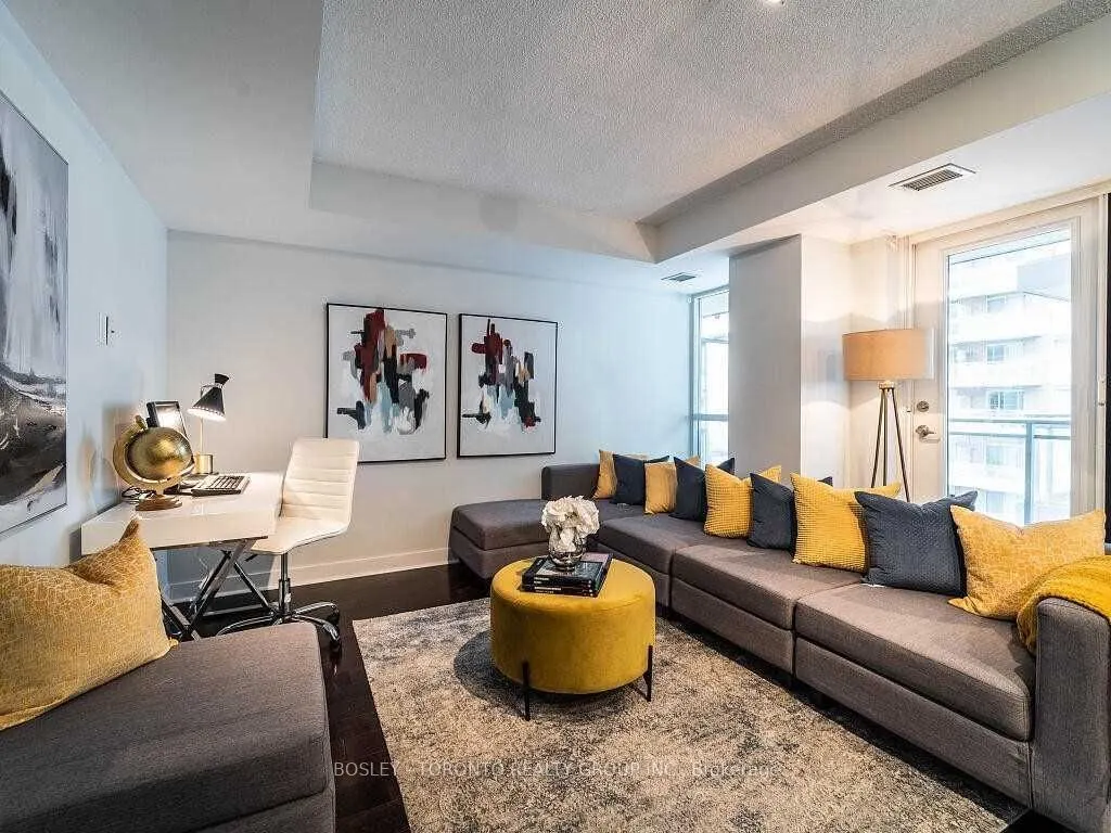 80 Western Battery Road, #1002