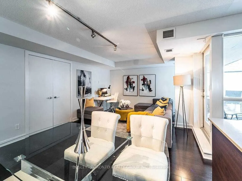 80 Western Battery Road, #1002
