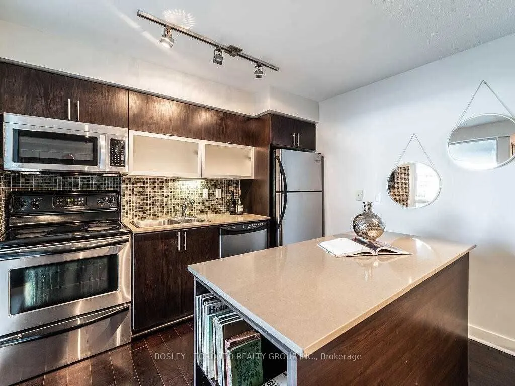 80 Western Battery Road, #1002
