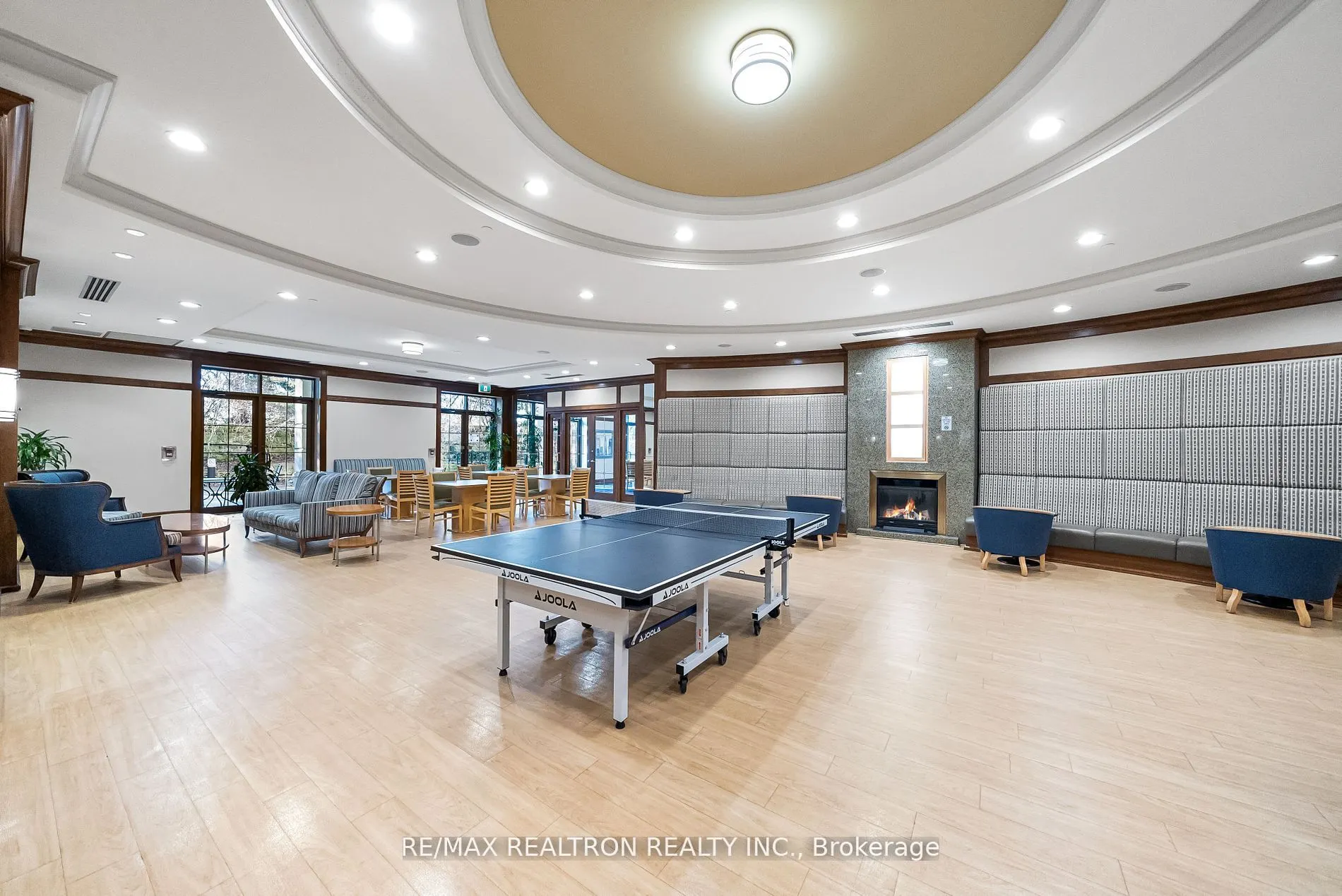 78 Harrison Garden Boulevard, #1607