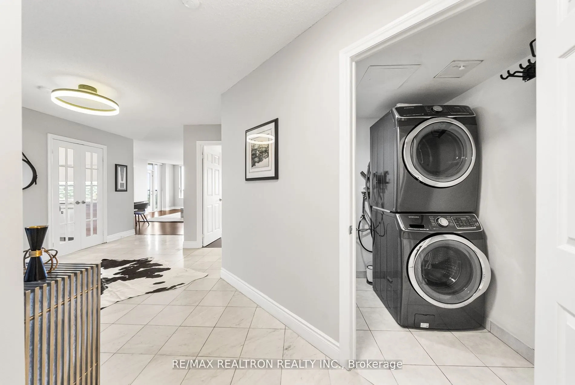 78 Harrison Garden Boulevard, #1607