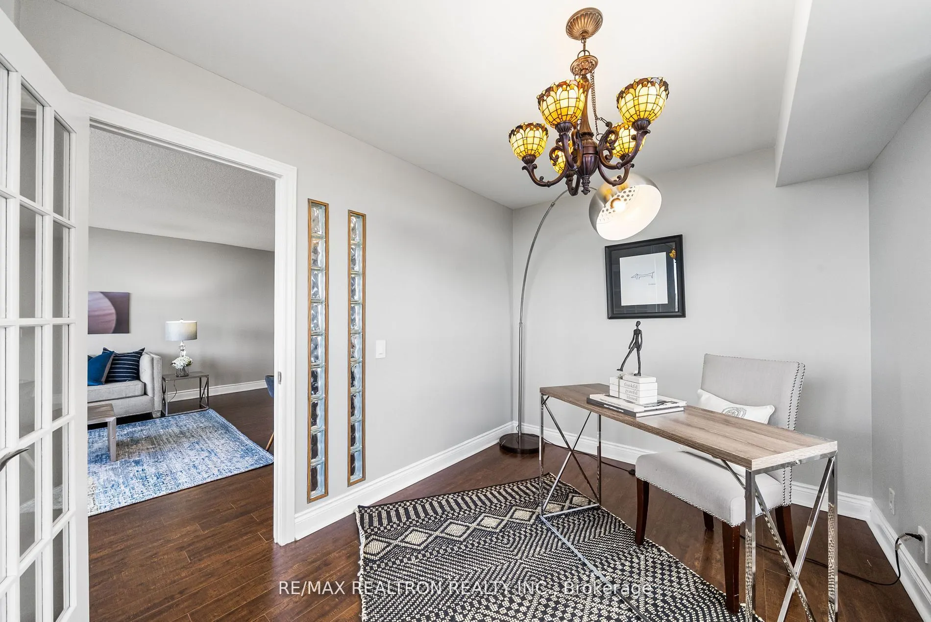 78 Harrison Garden Boulevard, #1607