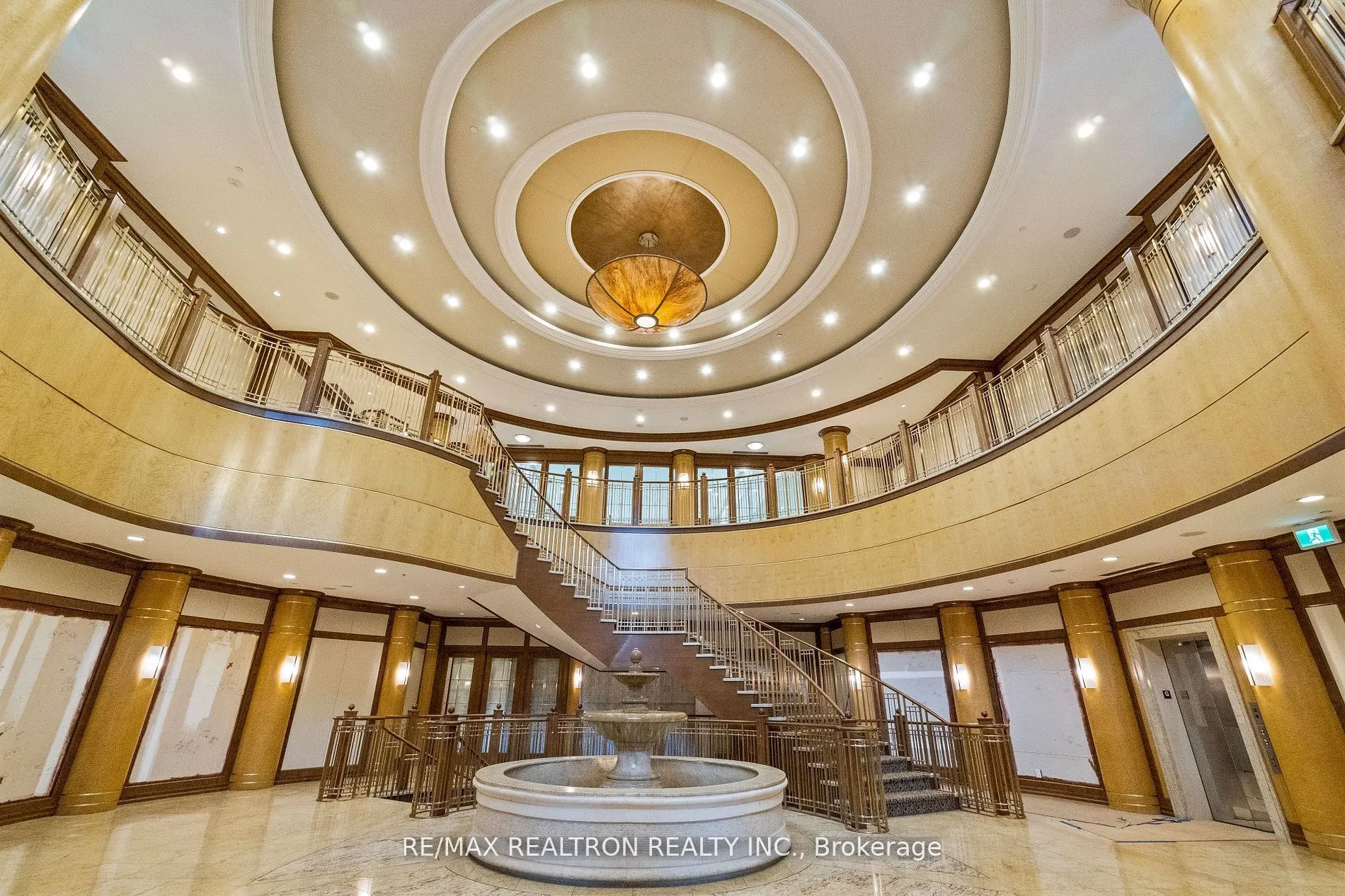 78 Harrison Garden Boulevard, #1607