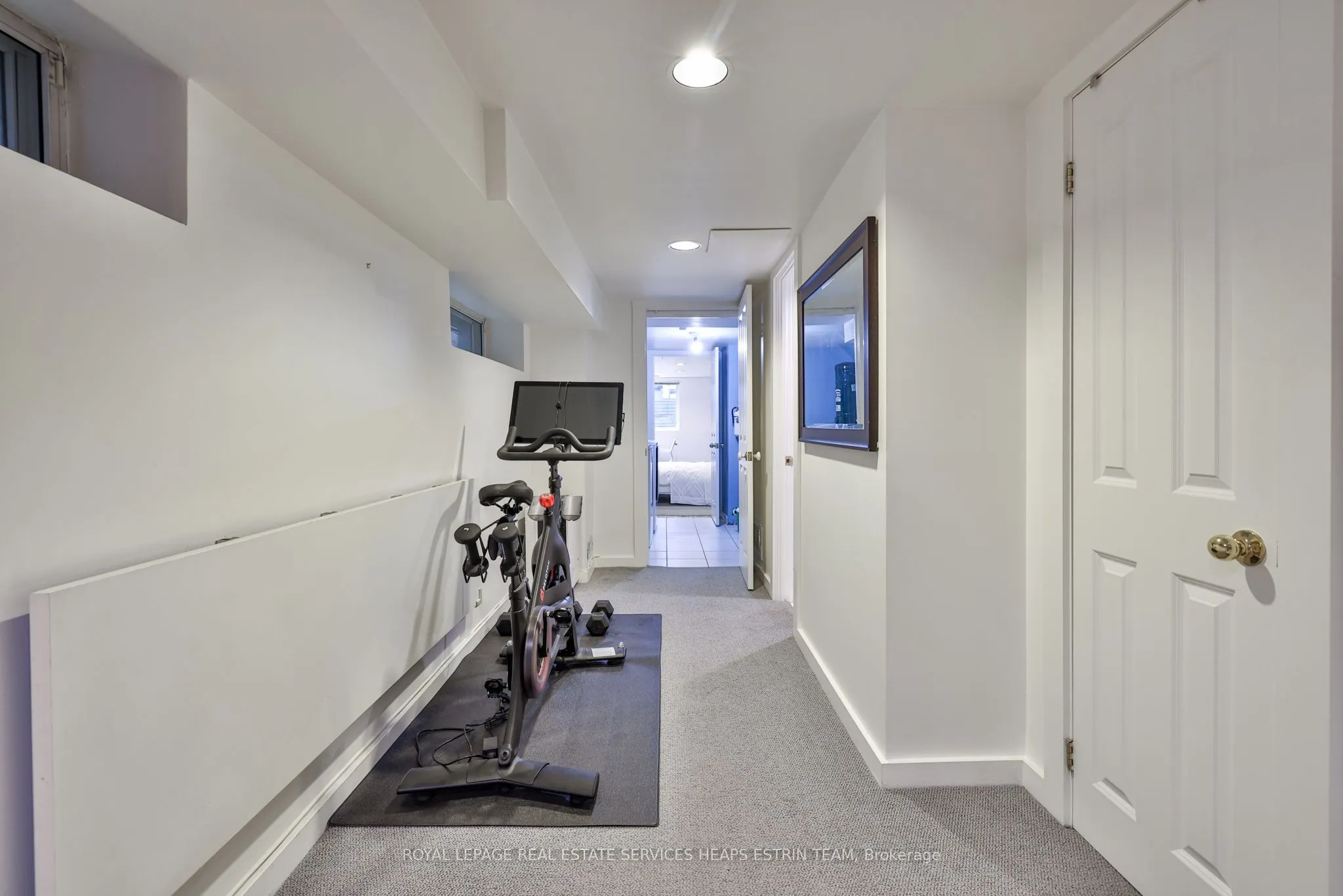836 Manning Avenue