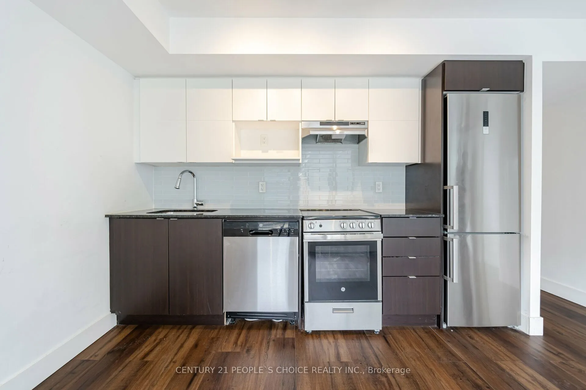 120 Varna Drive, #301