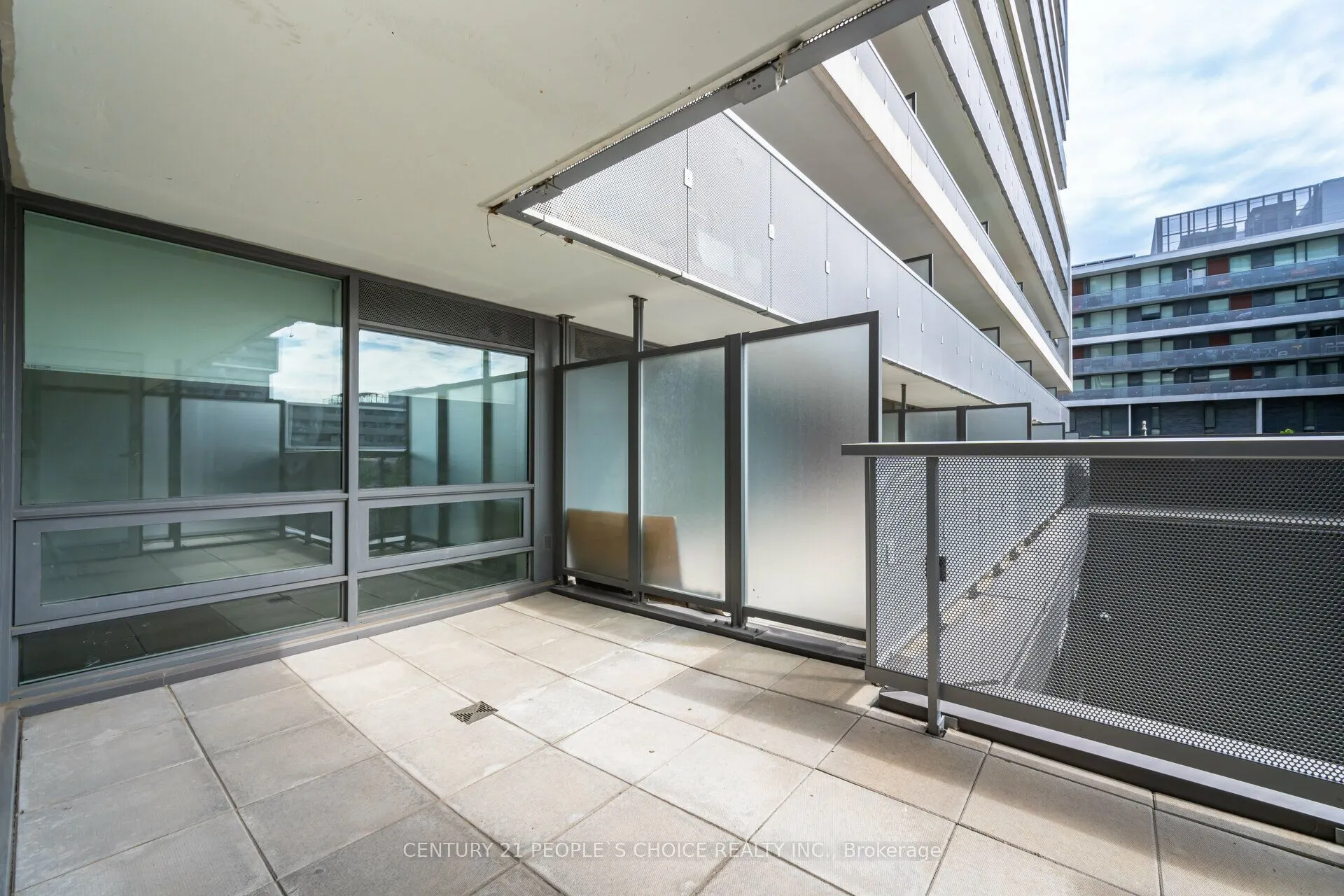 120 Varna Drive, #301