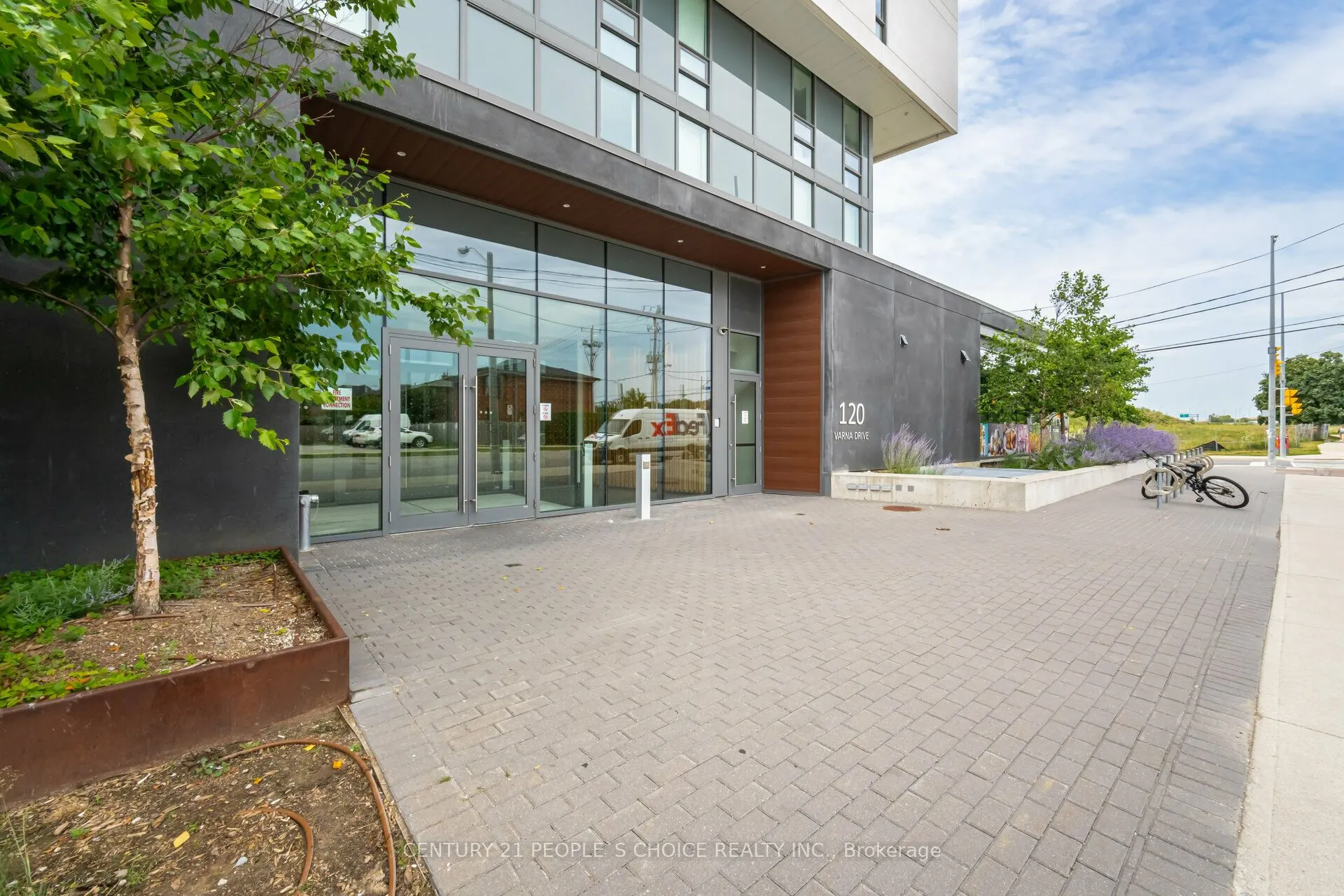 120 Varna Drive, #301