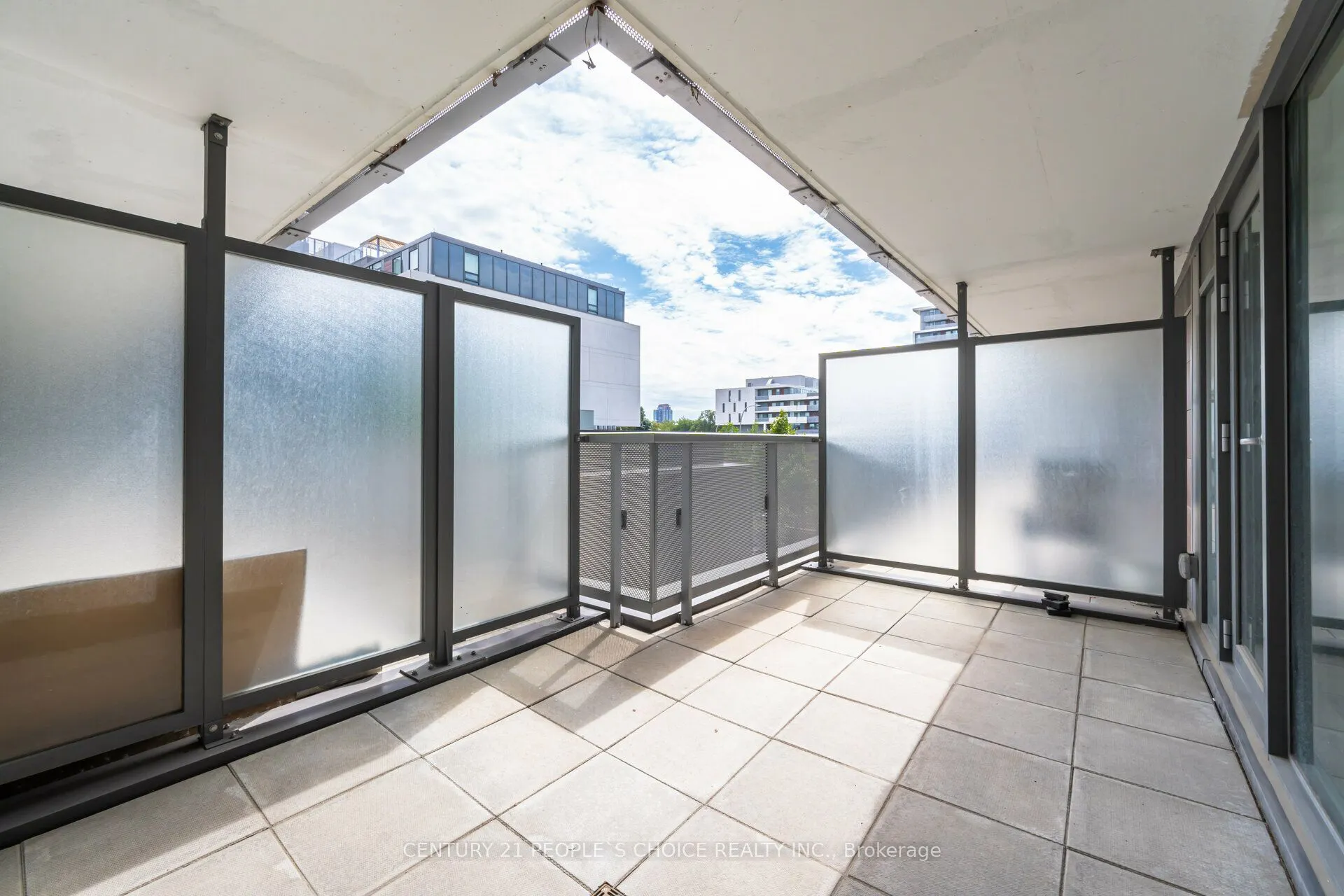 120 Varna Drive, #301