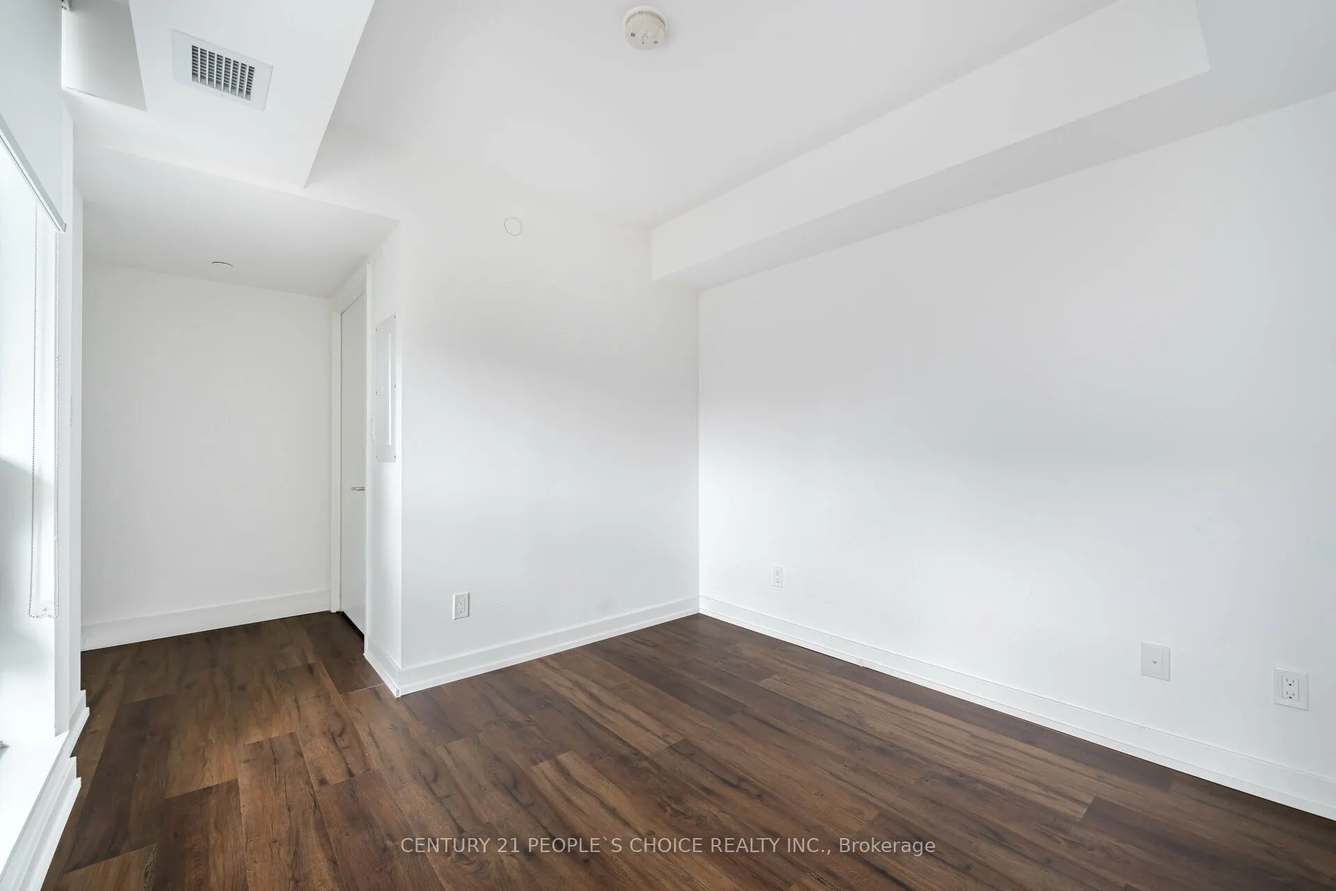 120 Varna Drive, #301