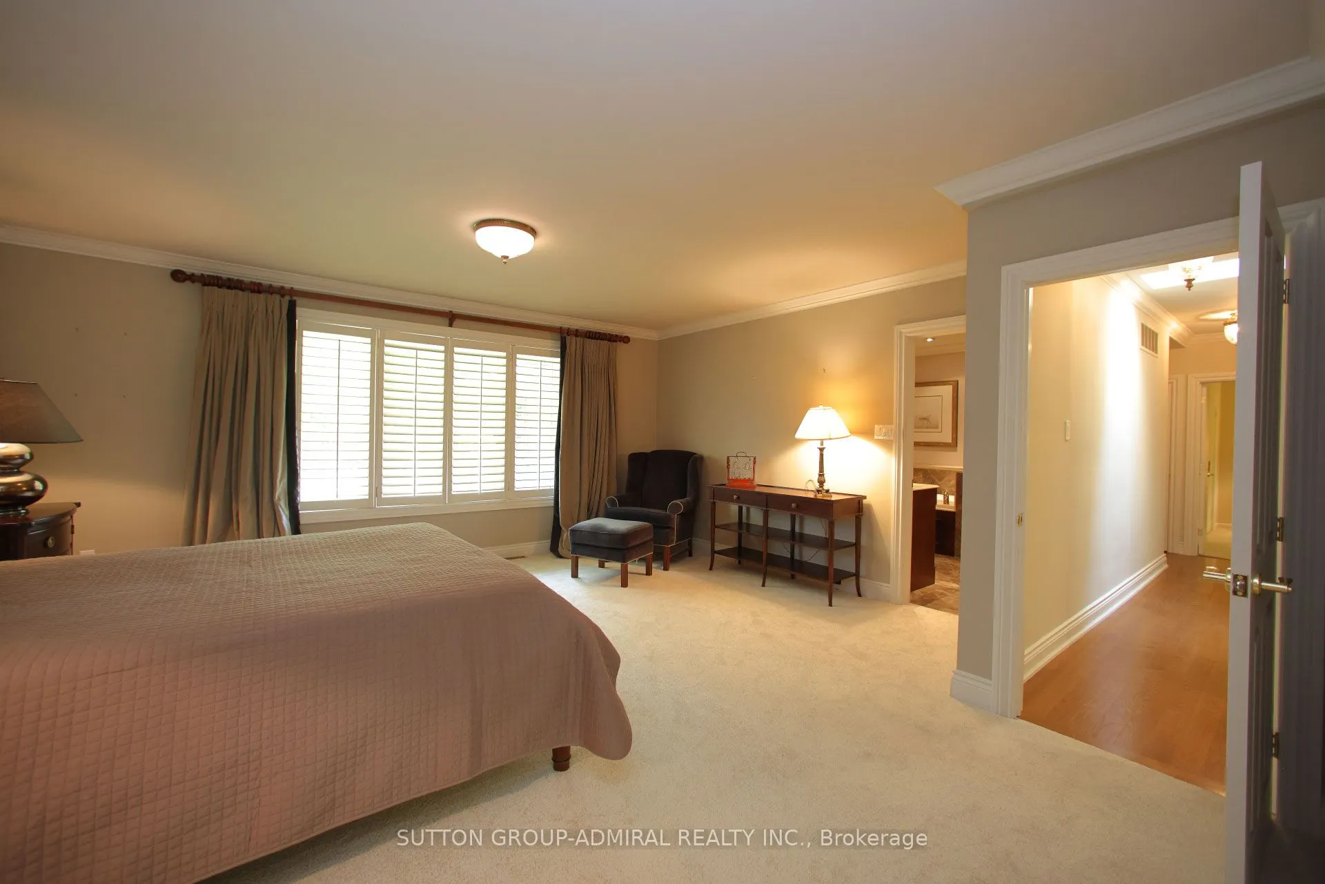91 Forest Grove Drive