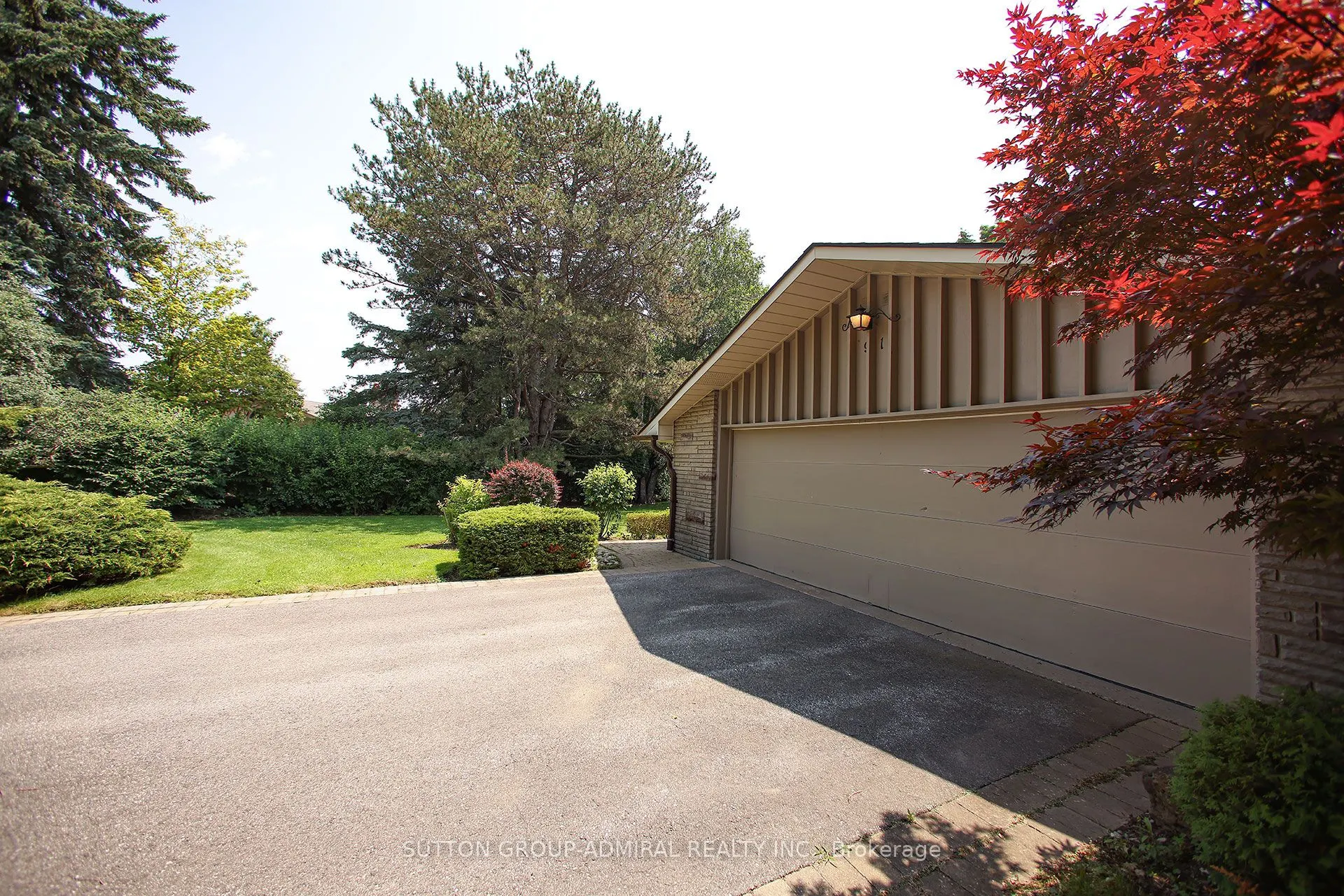 91 Forest Grove Drive