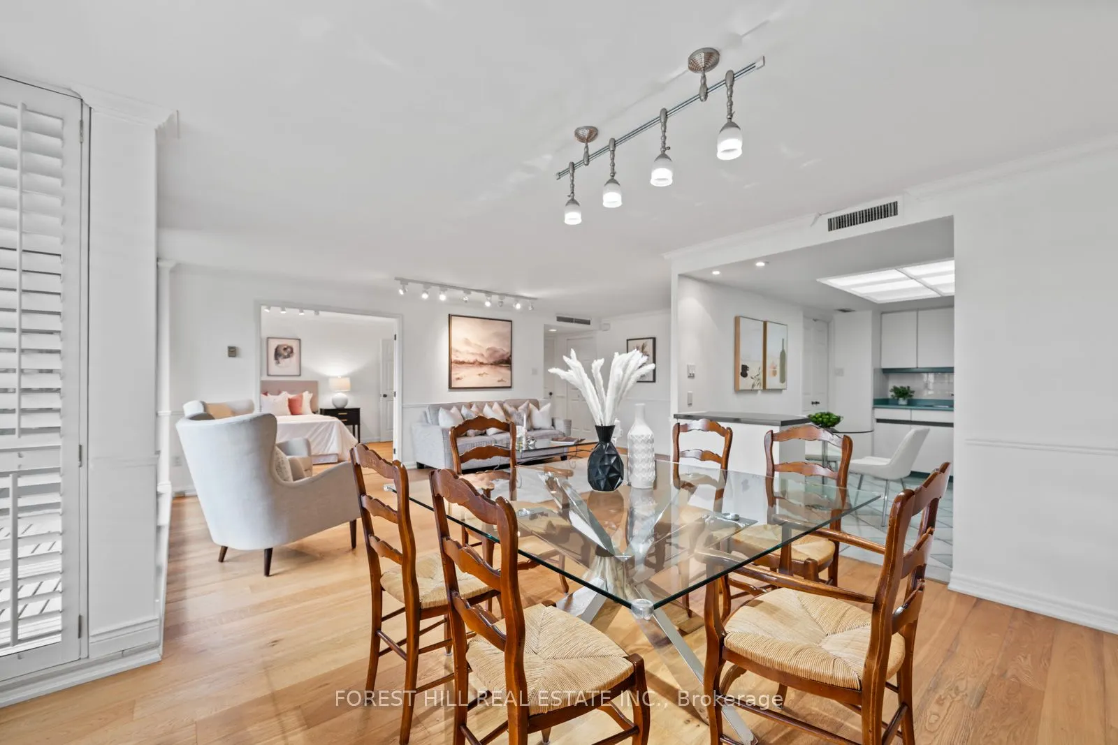 3900 Yonge Street, #417