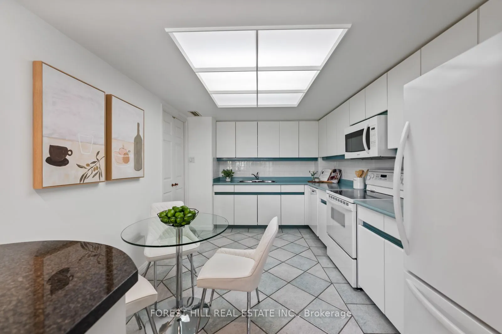 3900 Yonge Street, #417