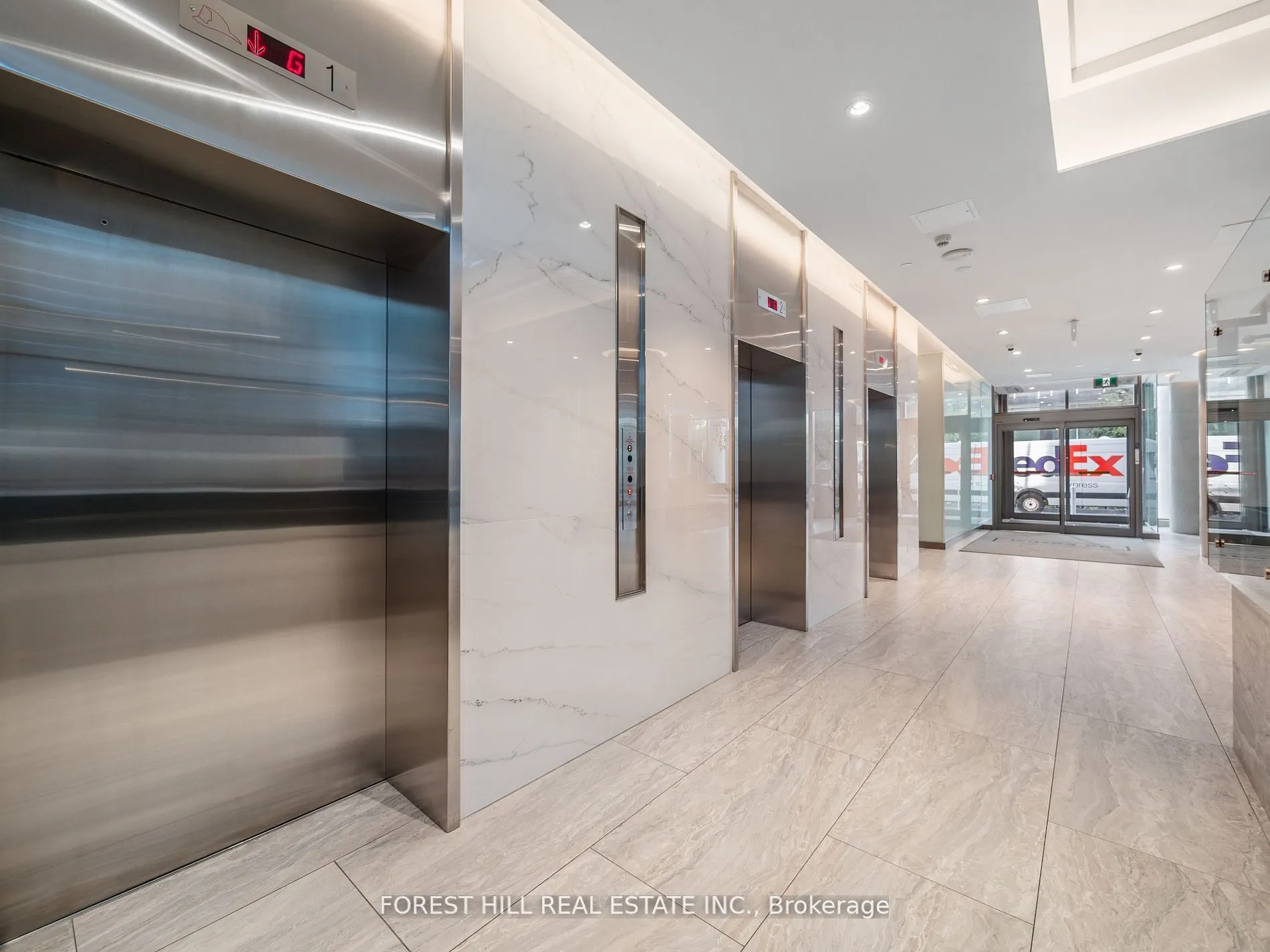 99 Foxbar Road, #1007