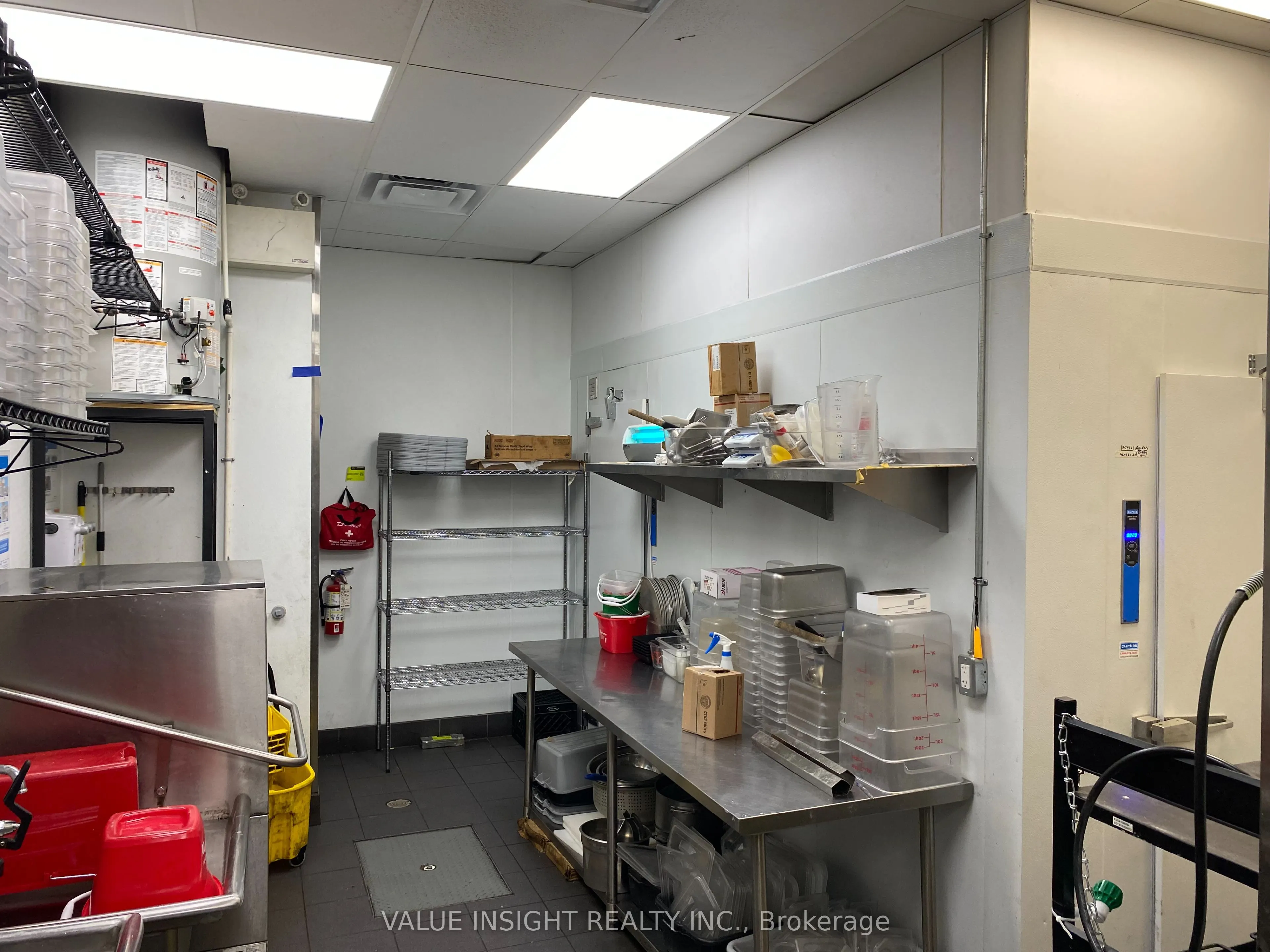 609 Roehampton Avenue, #Unit 2