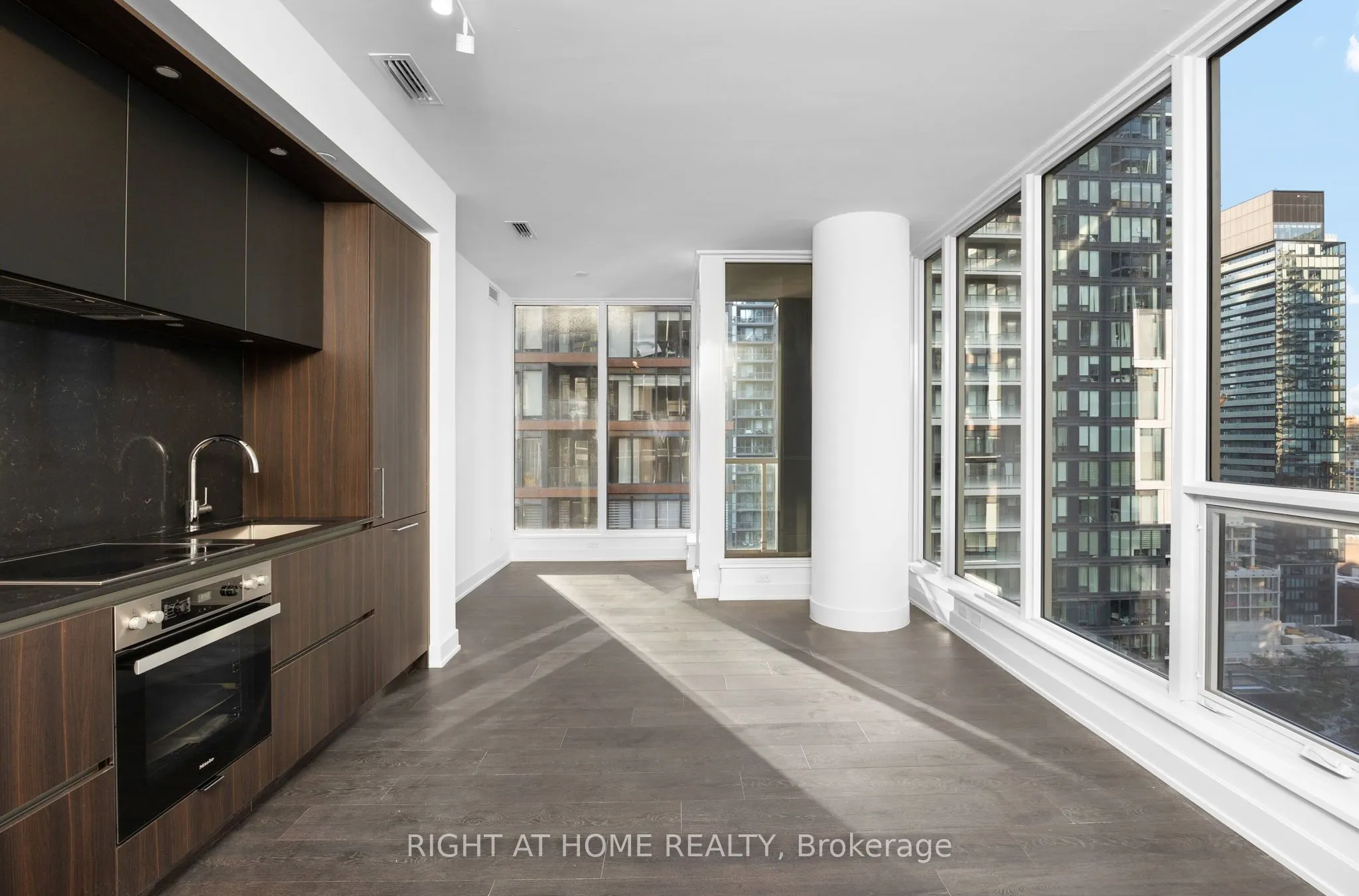 35 Mercer Street, #1512