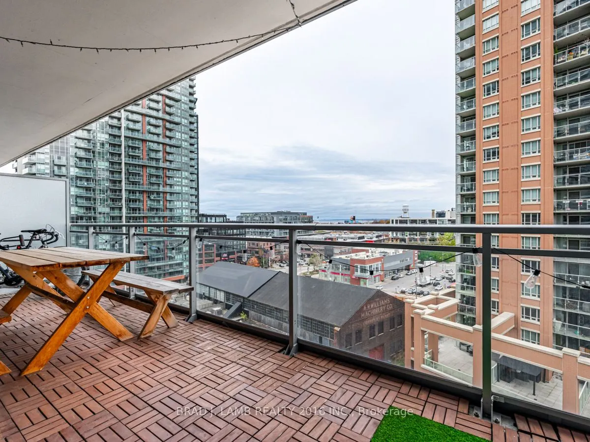 100 Western Battery Road, #907