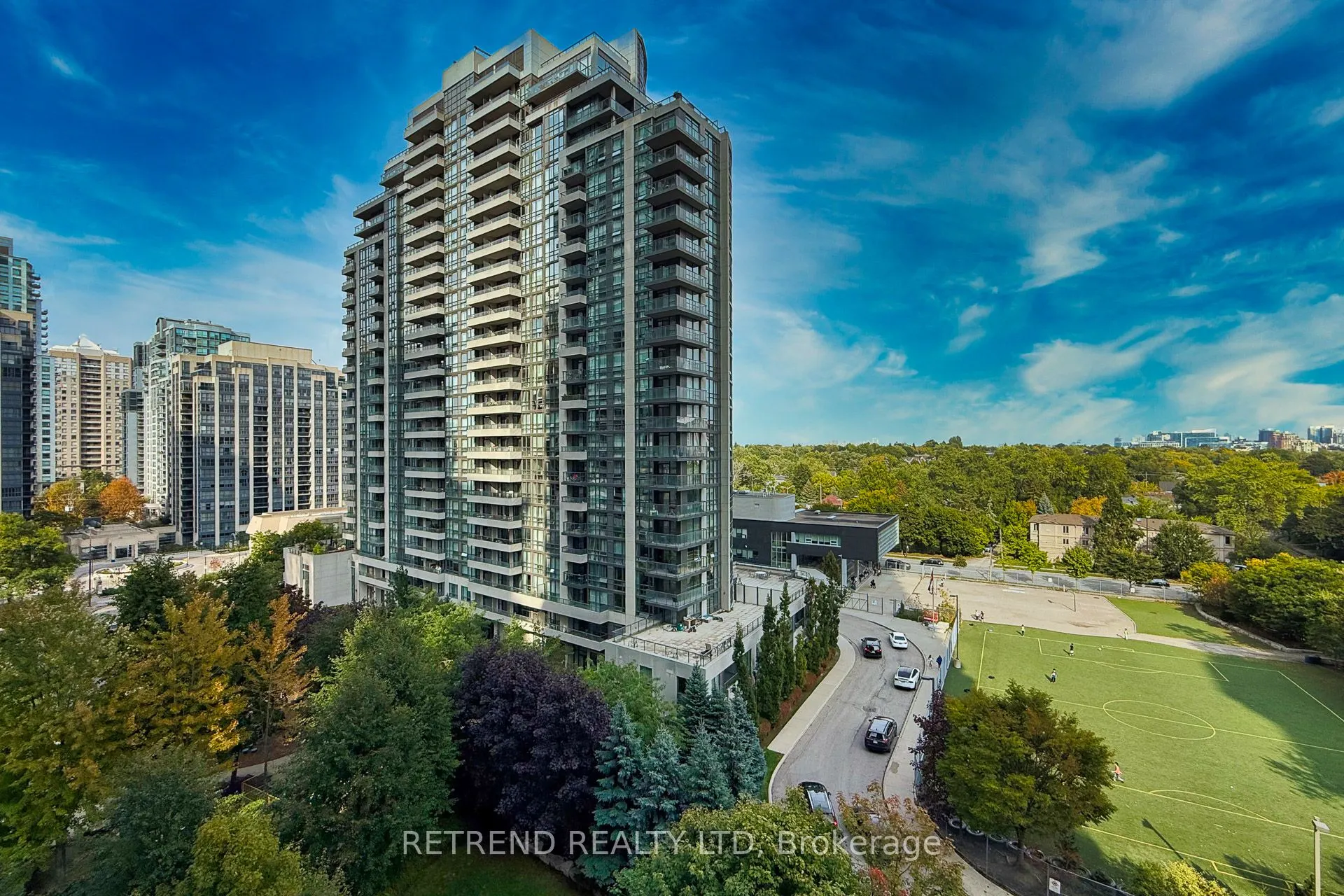 18 Spring Garden Avenue, #907