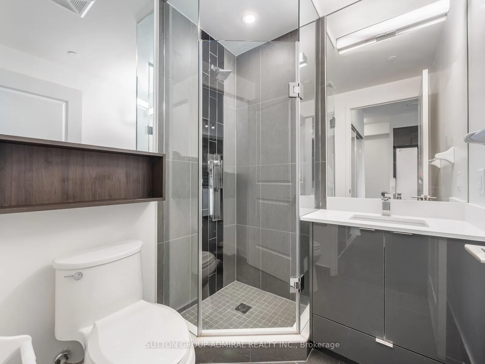 100 Dalhousie Street, #906