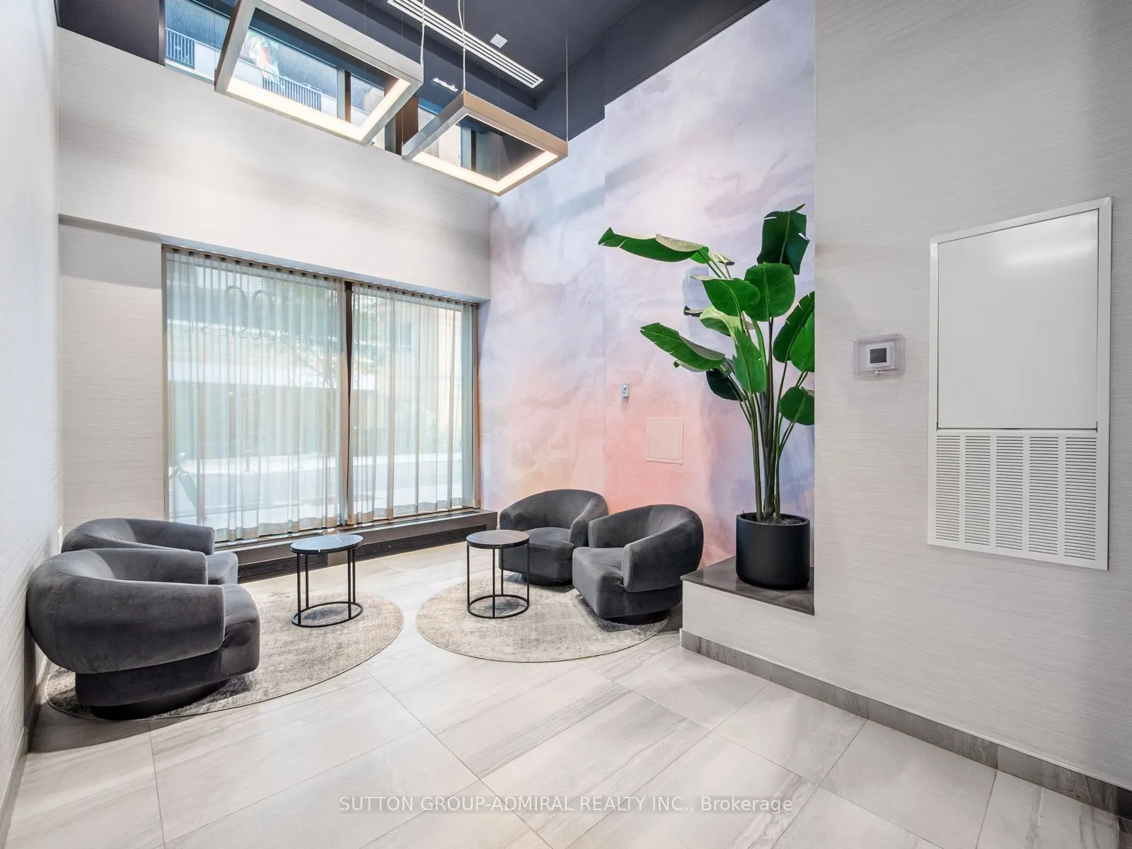 100 Dalhousie Street, #906