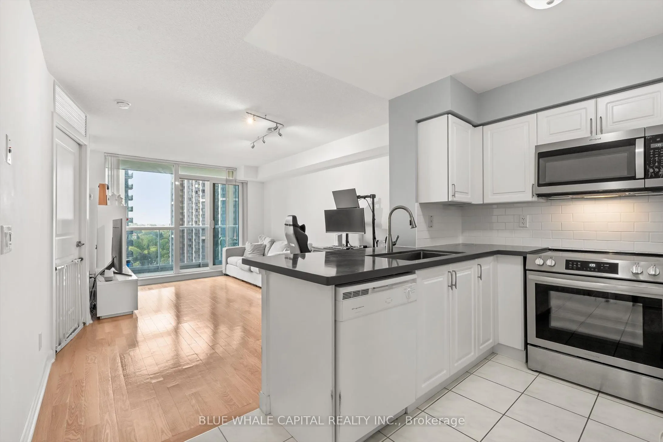 4968 Yonge Street, #1201
