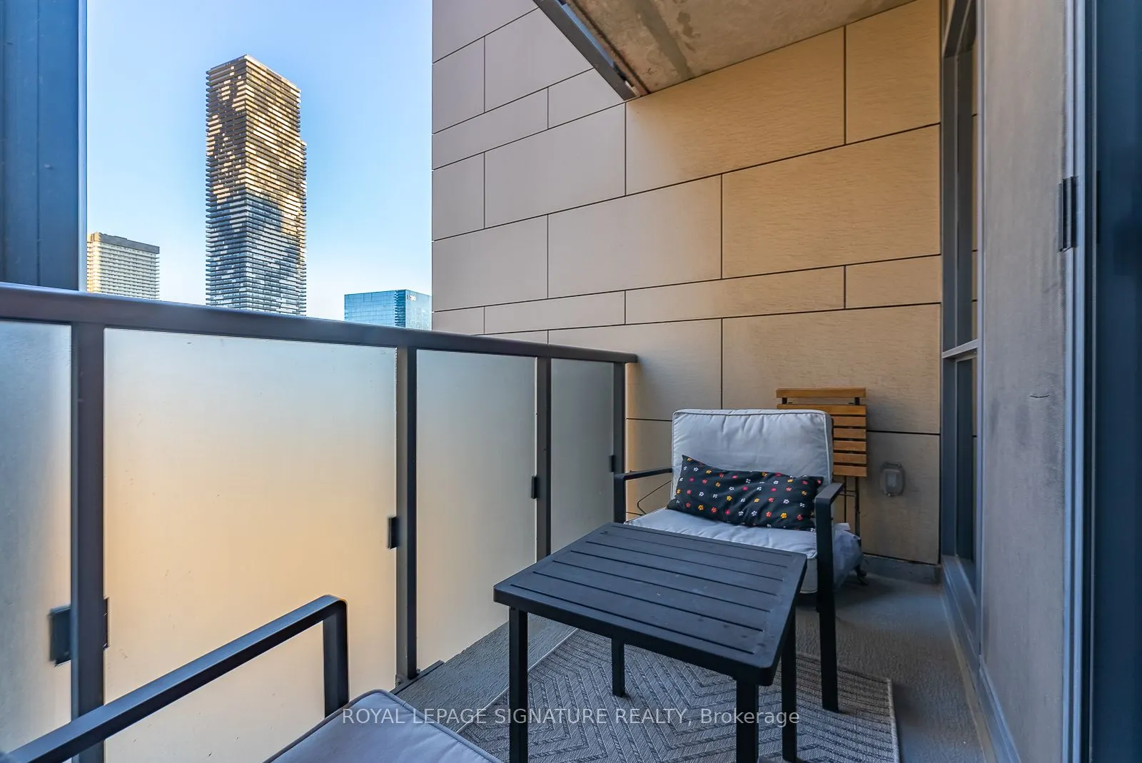 1 The Esplanade, #1306