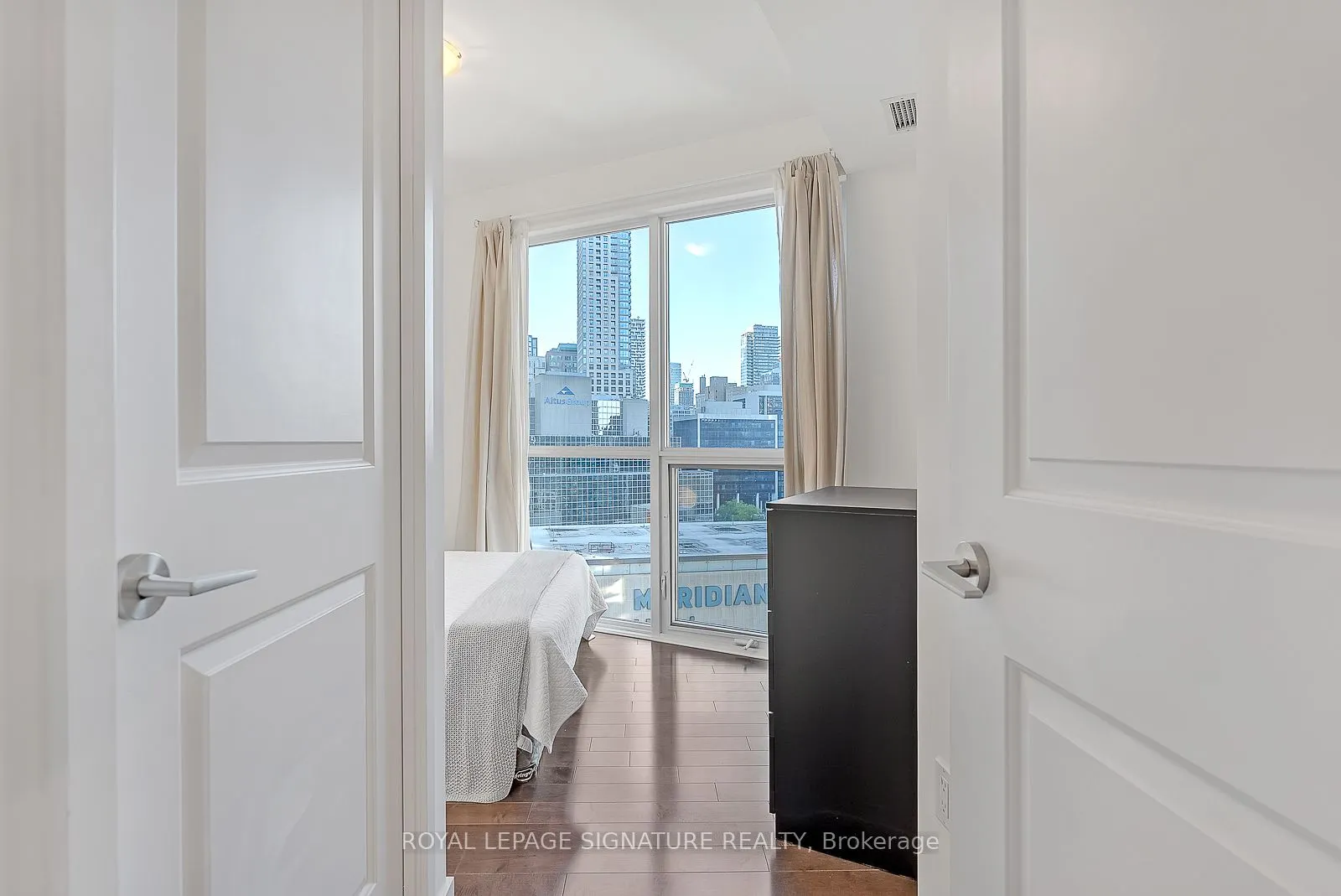 1 The Esplanade, #1306