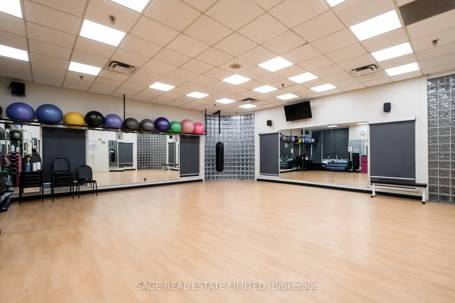 77 Harbour Square, #1509