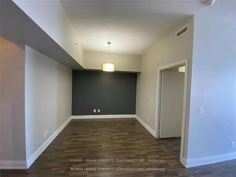 565 Wilson Avenue N, #612W
