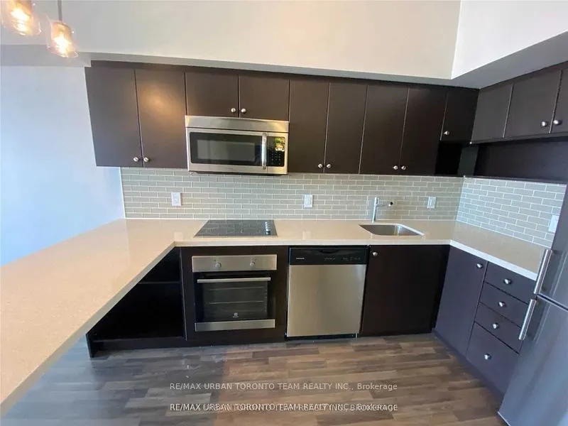 565 Wilson Avenue N, #612W