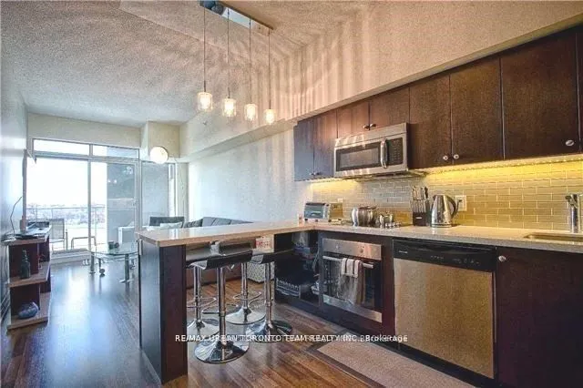 565 Wilson Avenue N, #612W