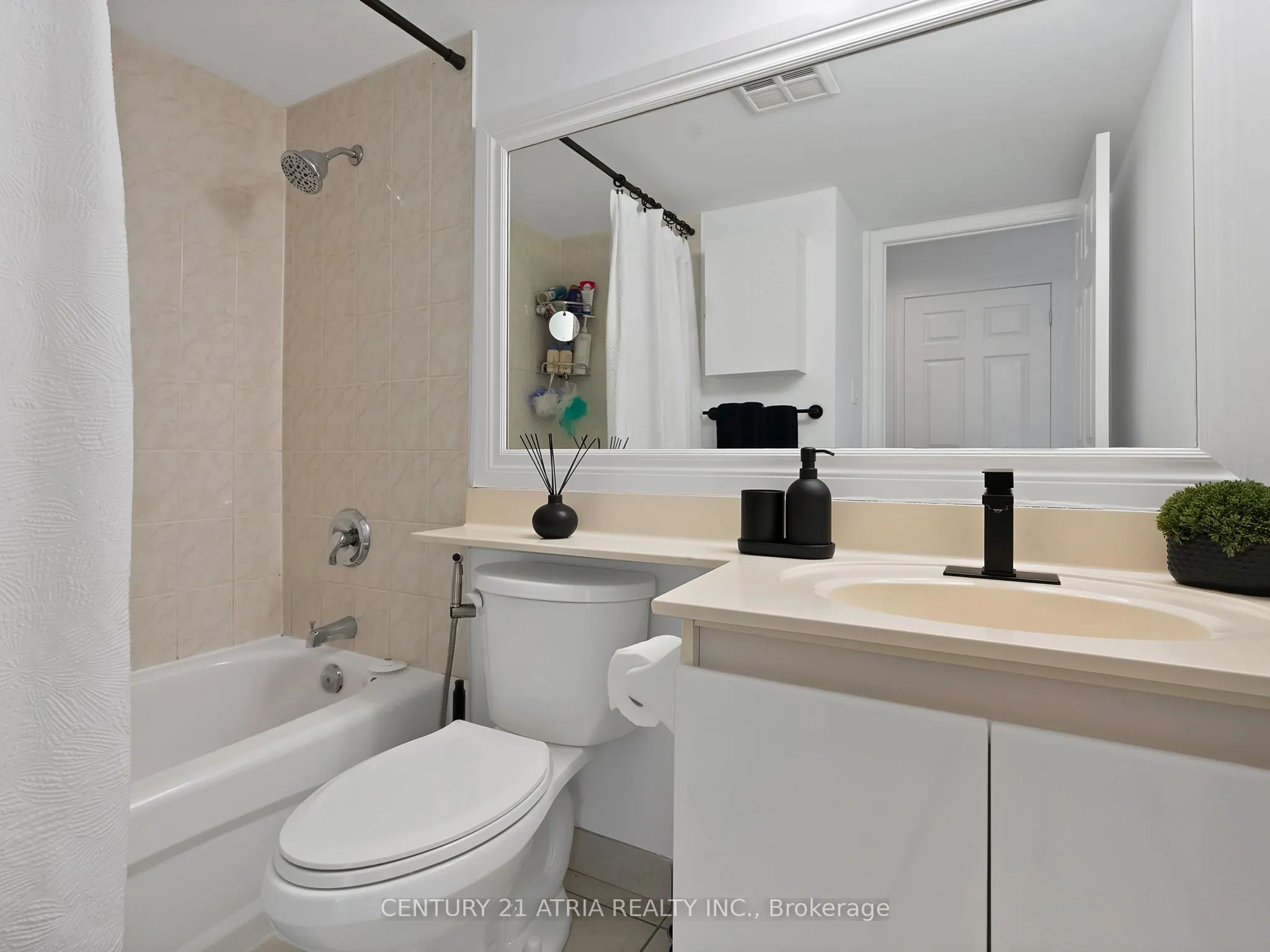 228 Queens Quay W, #1101