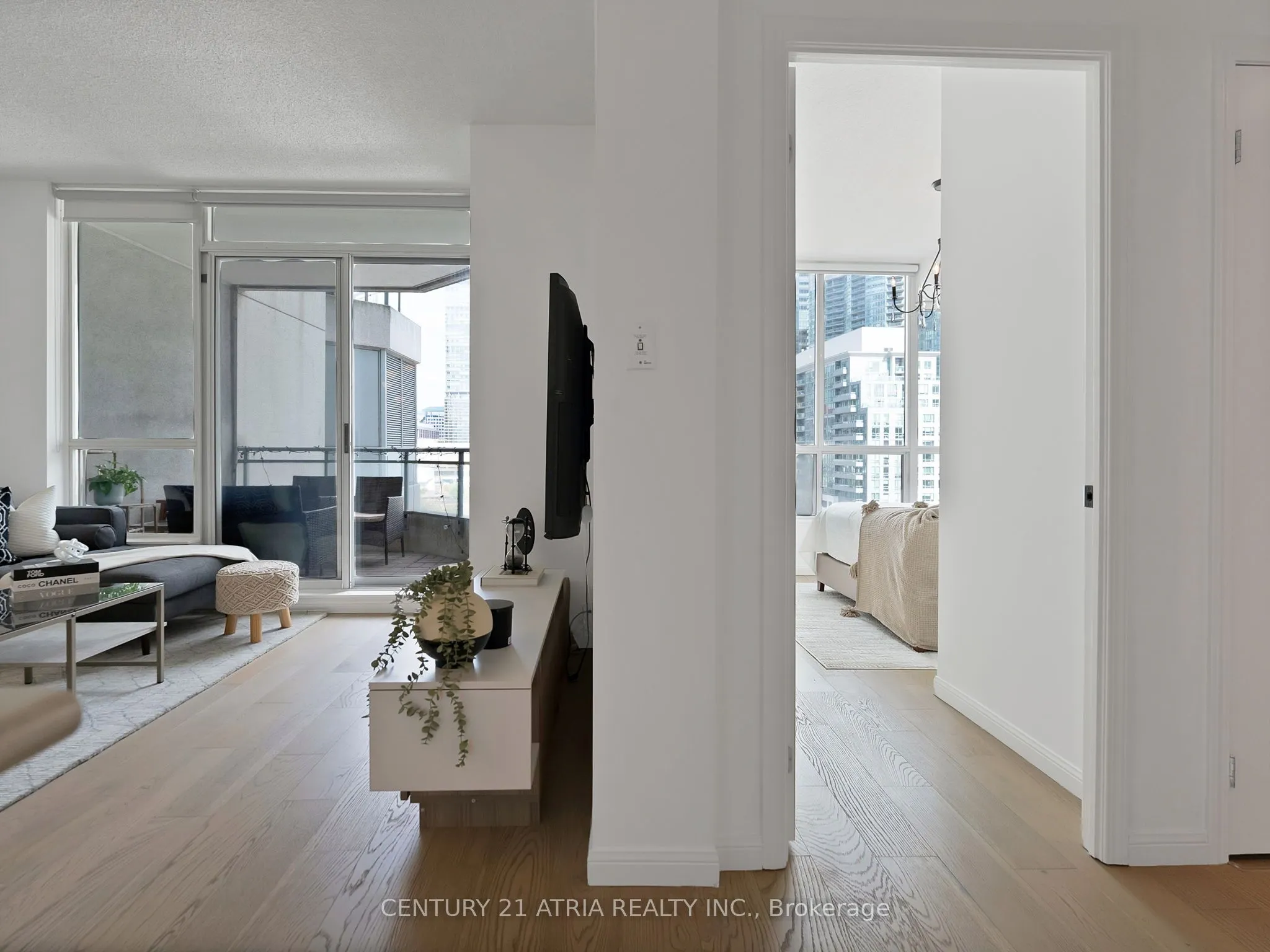 228 Queens Quay W, #1101