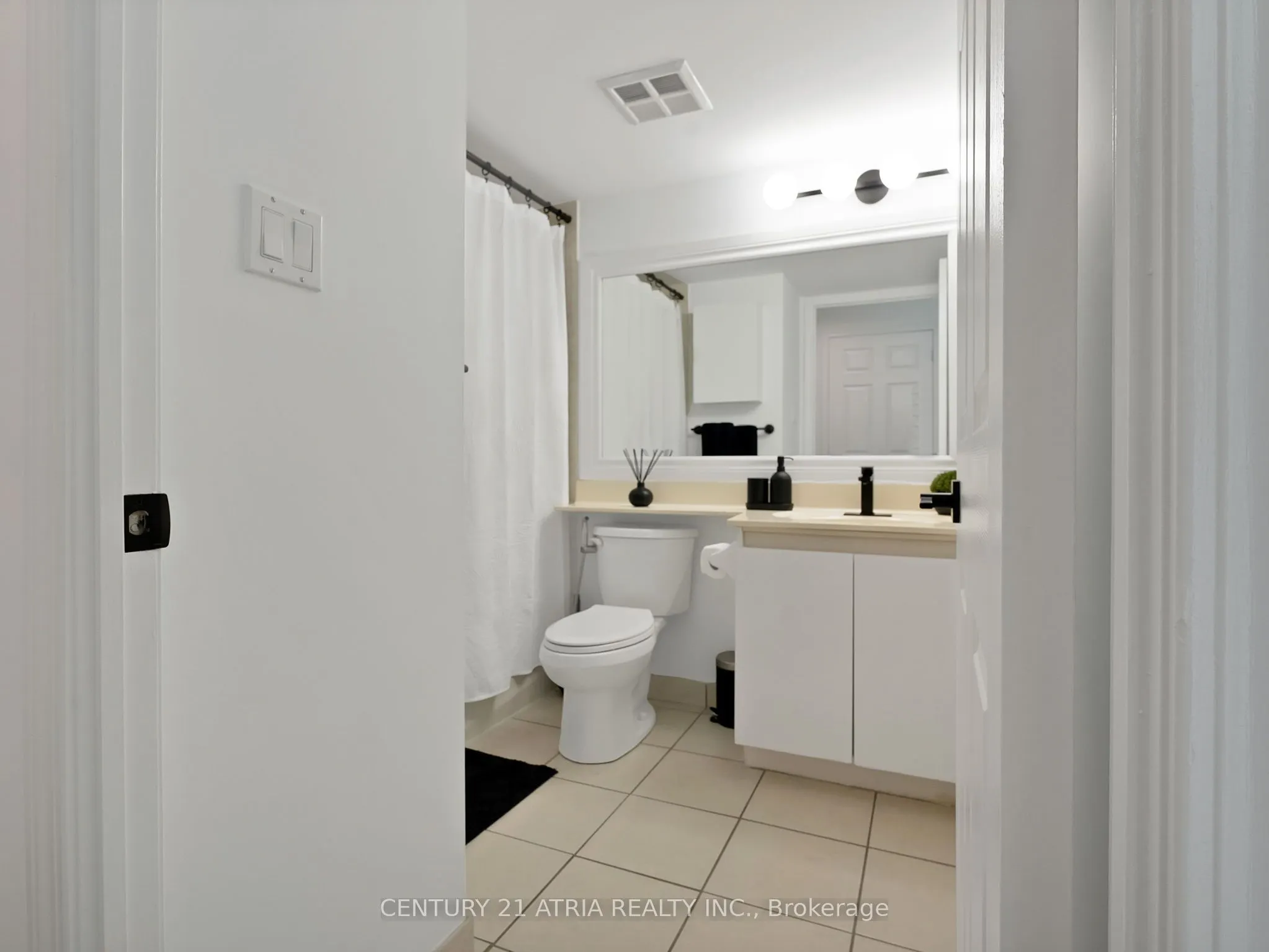 228 Queens Quay W, #1101