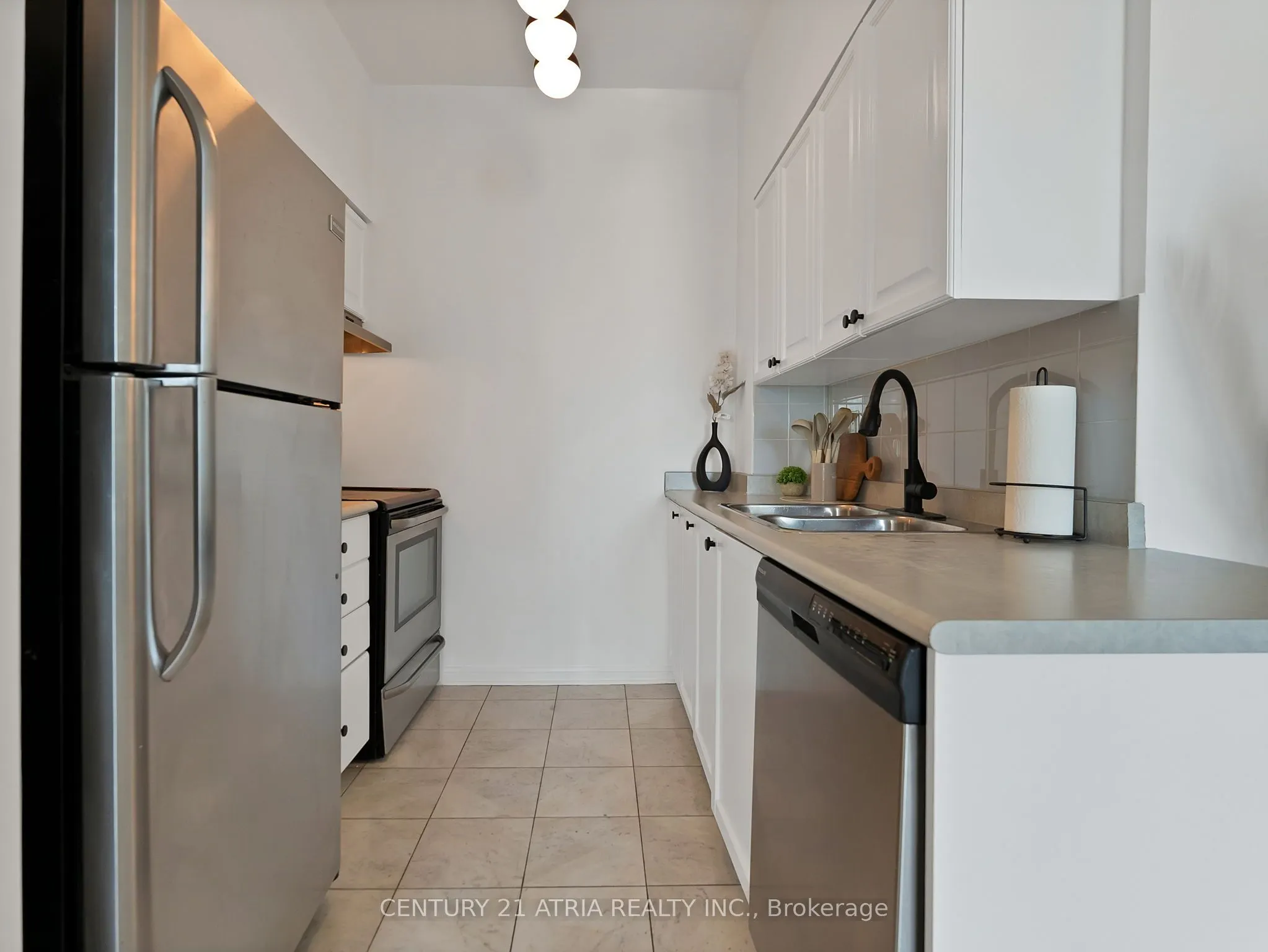 228 Queens Quay W, #1101