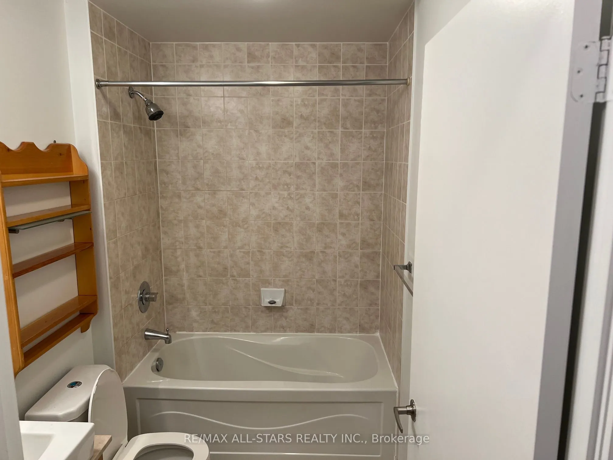 65 Bremner Boulevard, #3107