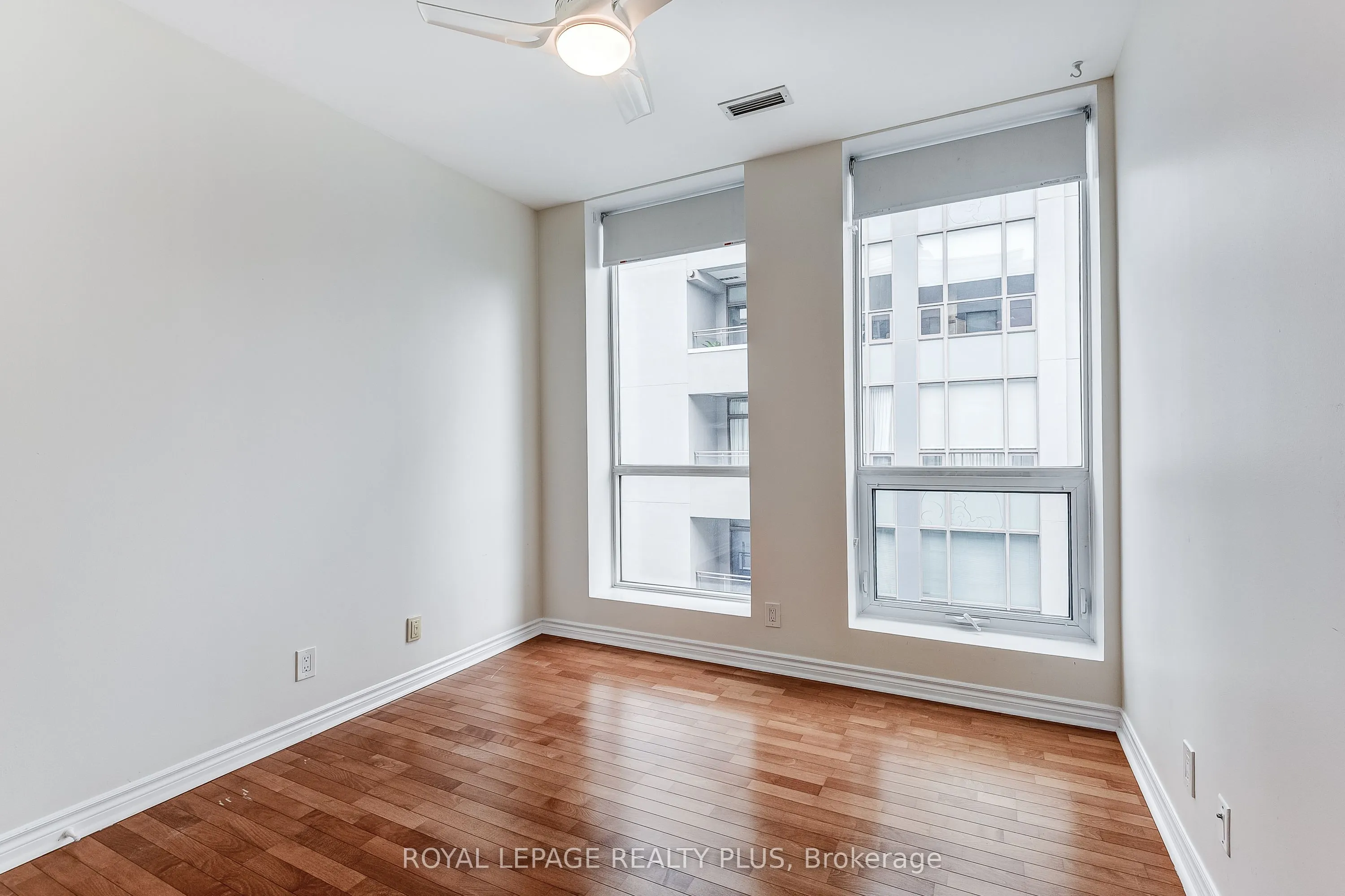 980 Yonge Street, #715