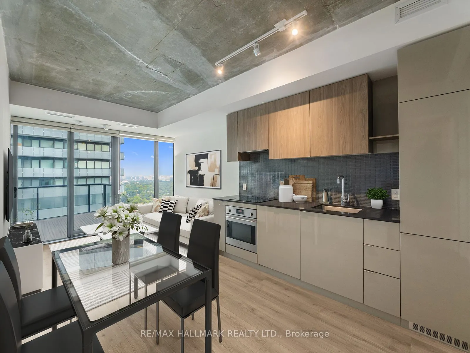 161 Roehampton Avenue, #2208