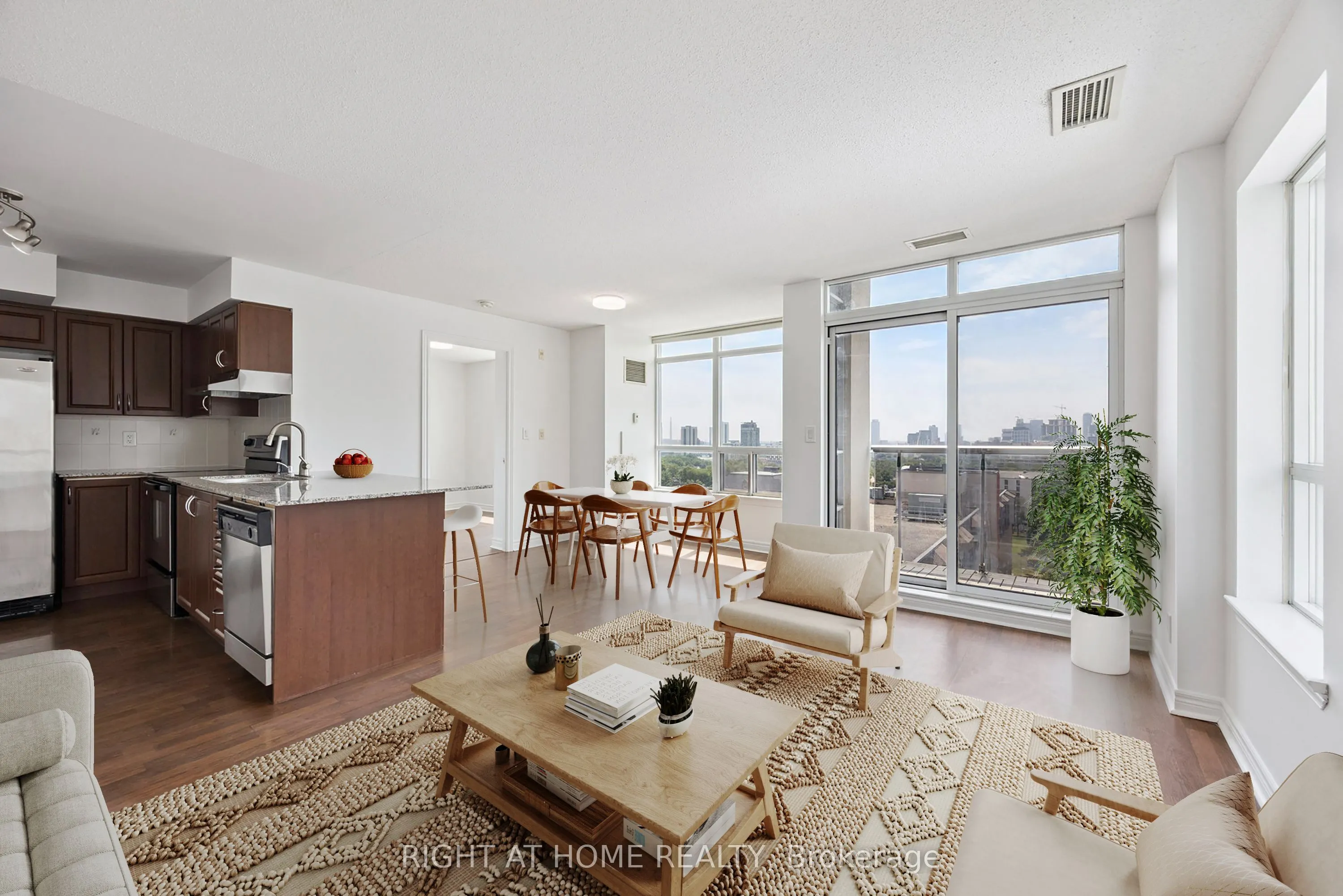 225 Wellesley Street E, #1203