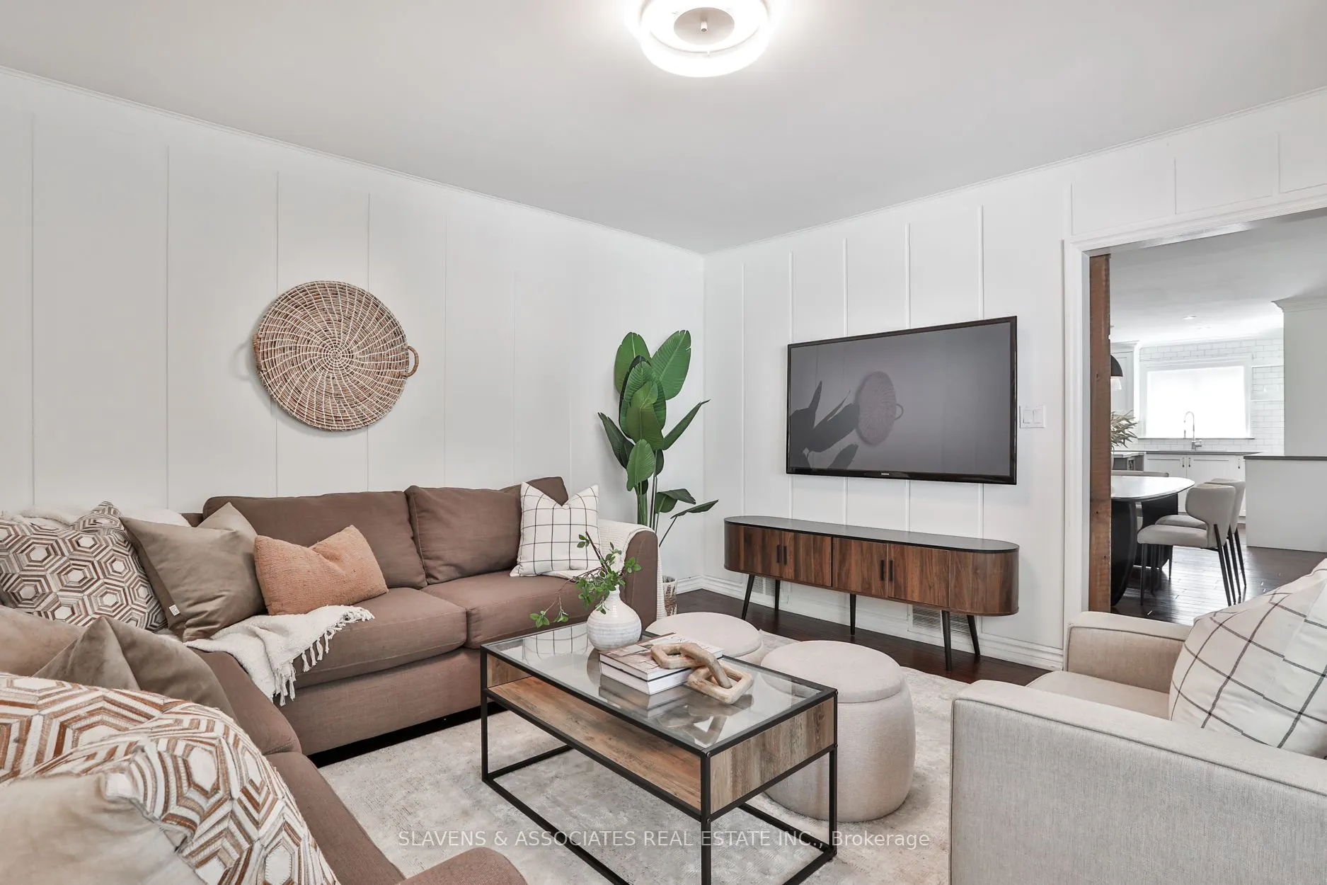 16 Terrydale Drive