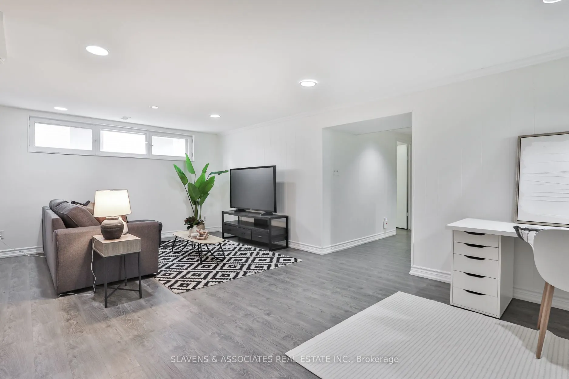 16 Terrydale Drive