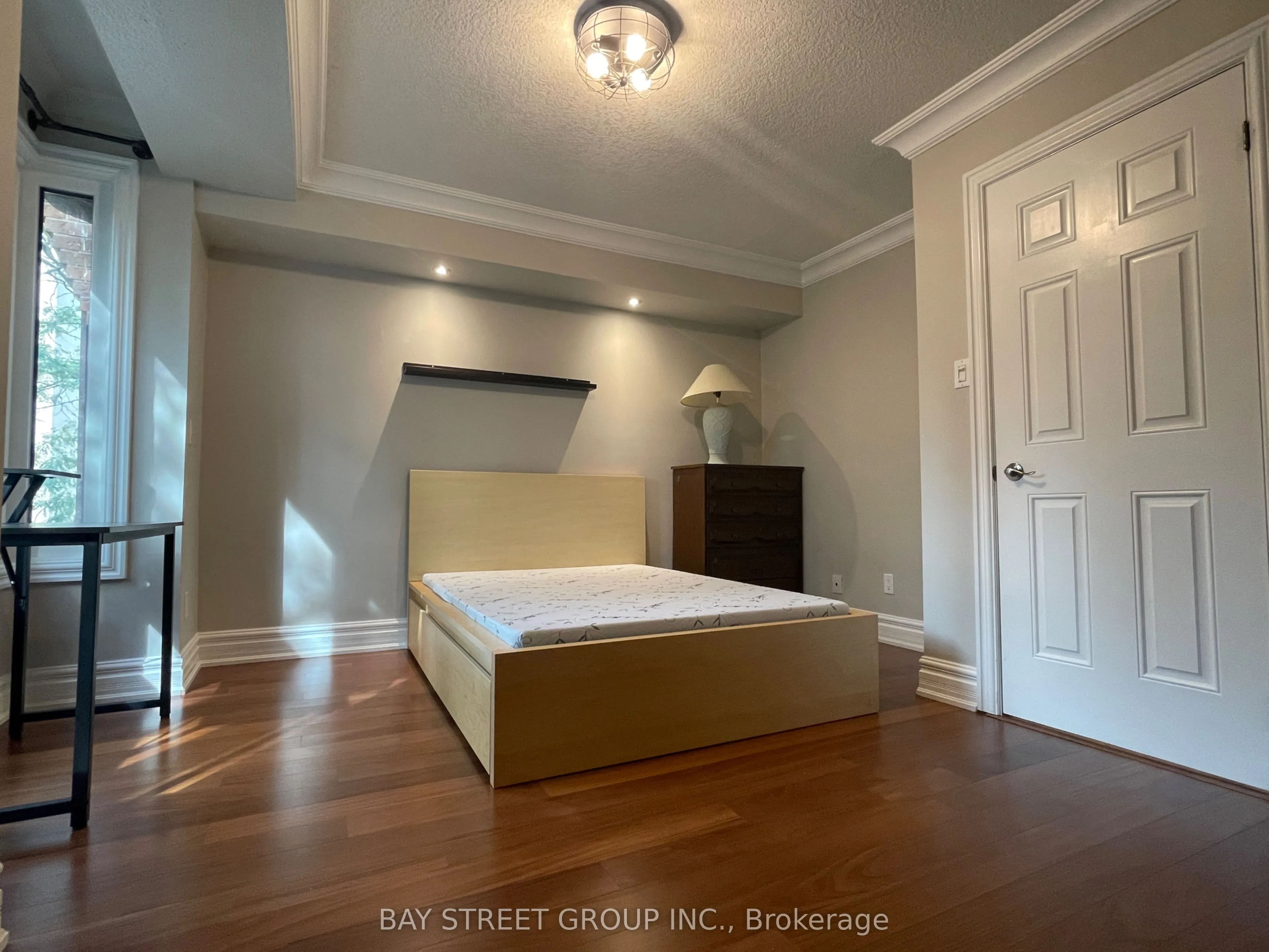217 Mutual Street, #Room 3
