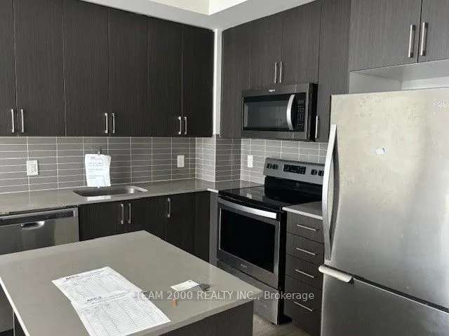 591 Sheppard Avenue E, #721