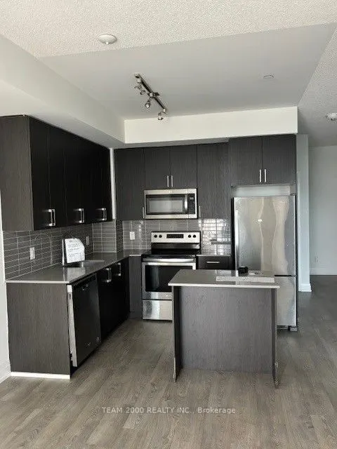 591 Sheppard Avenue E, #721