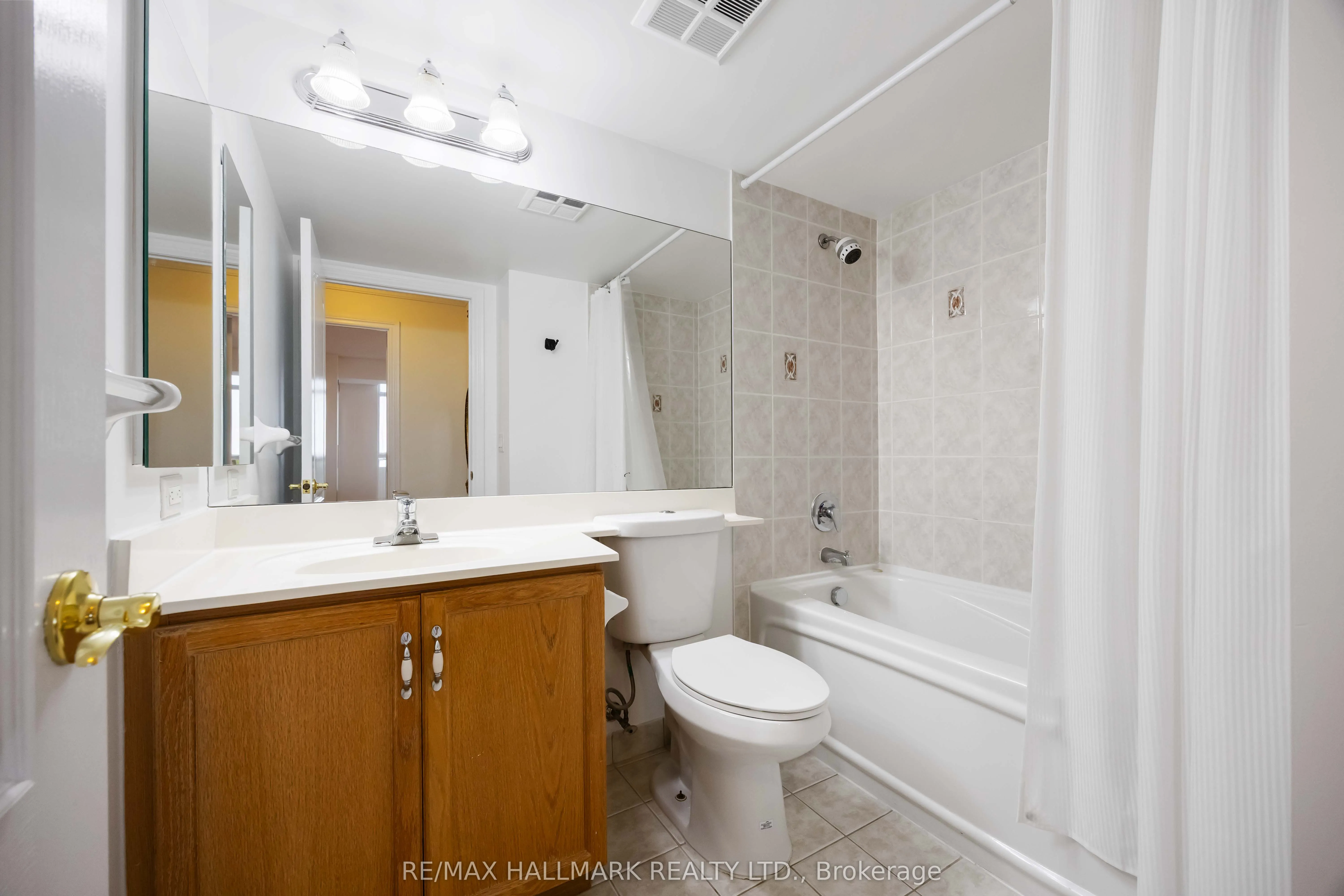 880 Grandview Way, #705