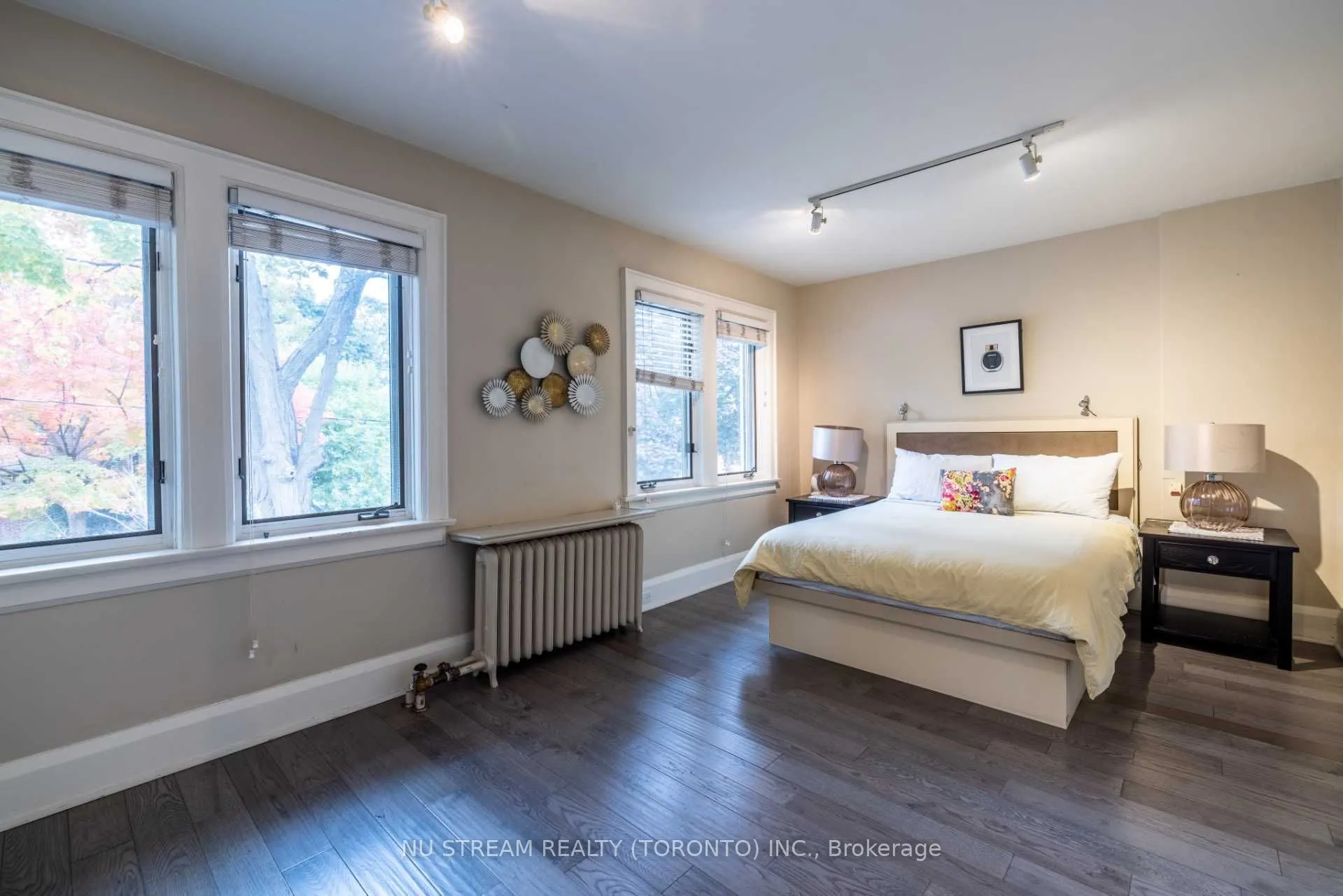 119 Lascelles Boulevard