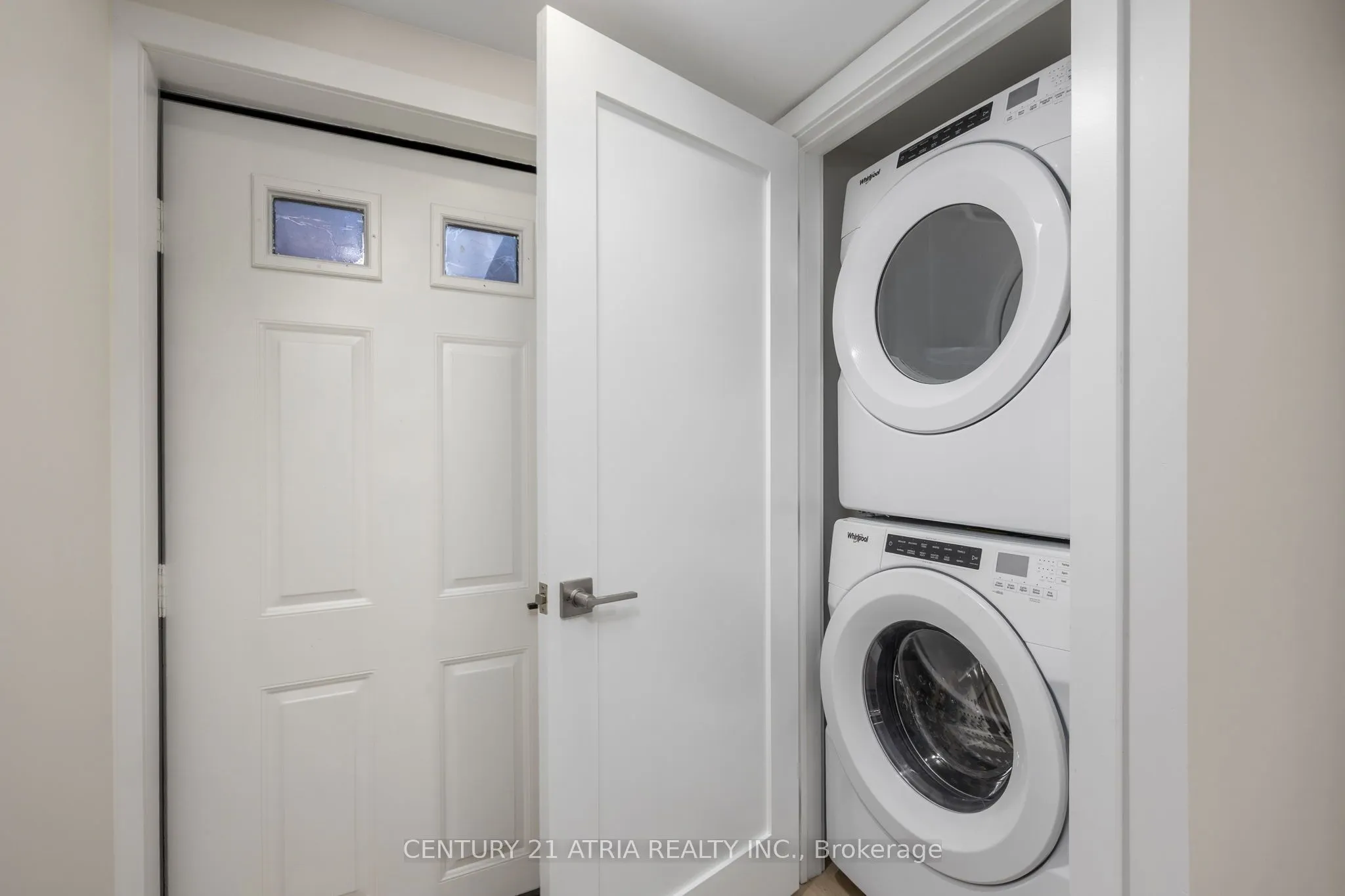 451 Lansdowne Avenue, #Basement Rear Unit