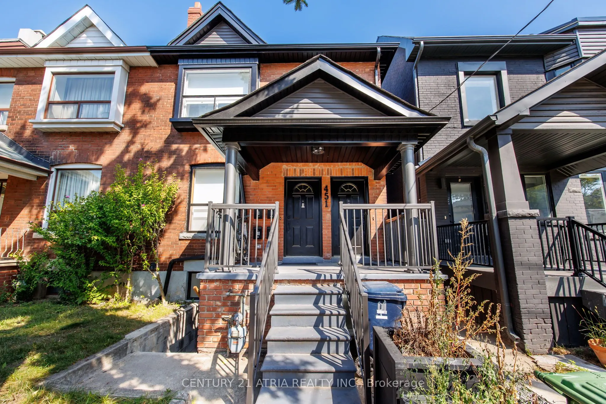 451 Lansdowne Avenue, #Basement Rear Unit
