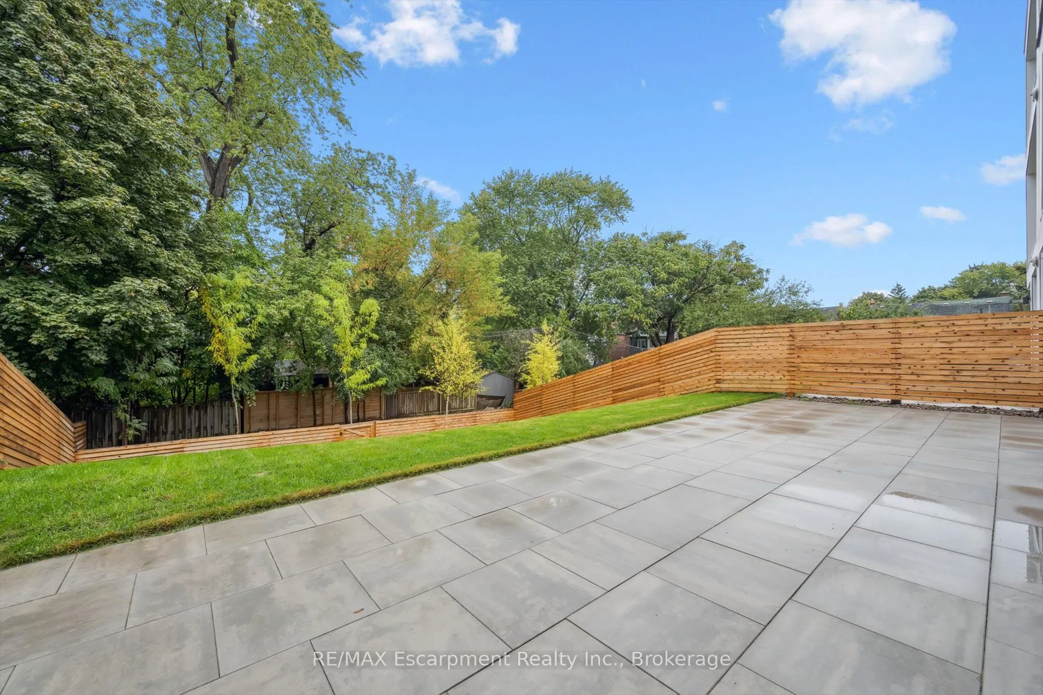 200 Keewatin Avenue, #201